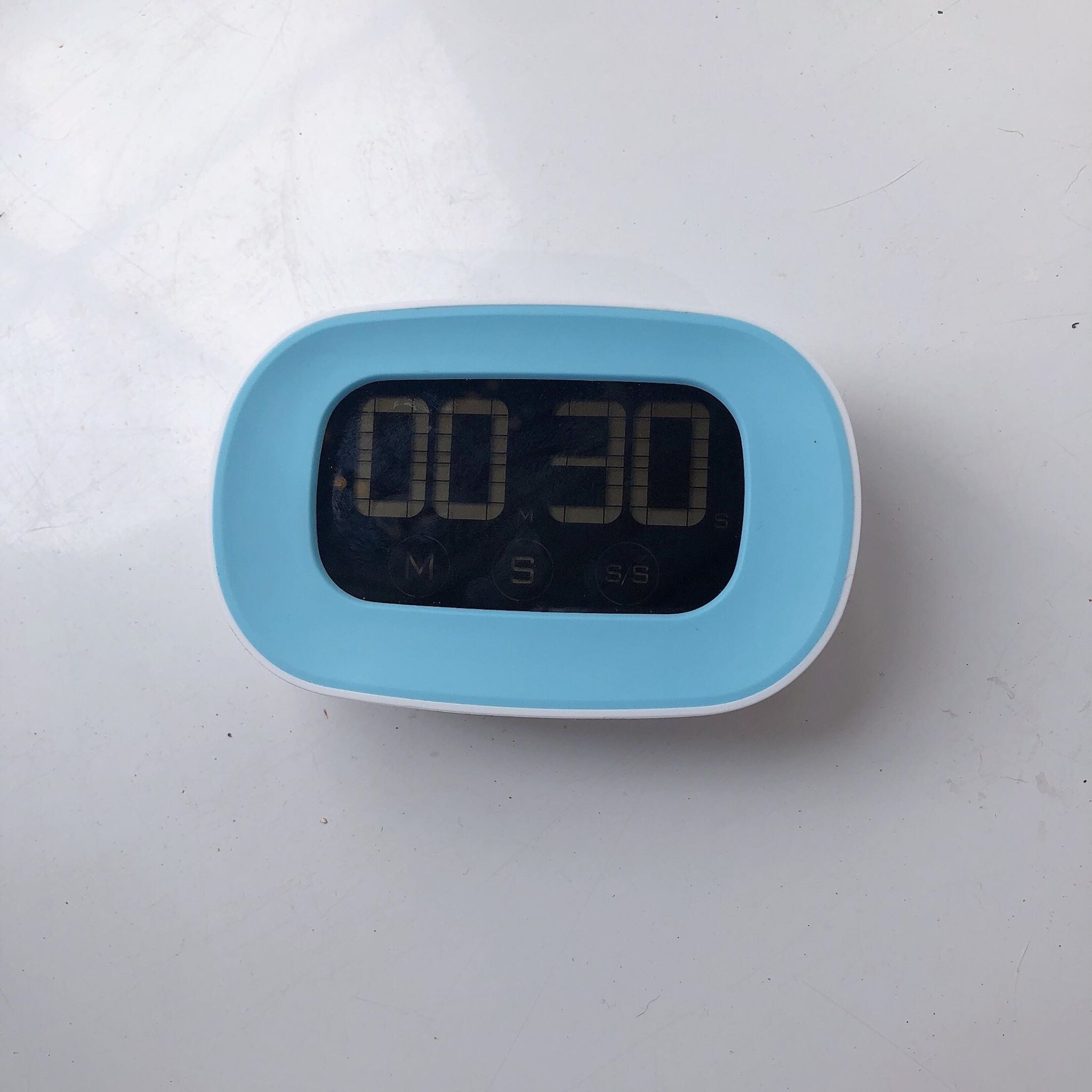 Đồng hồ bấm giờ cảm ứng