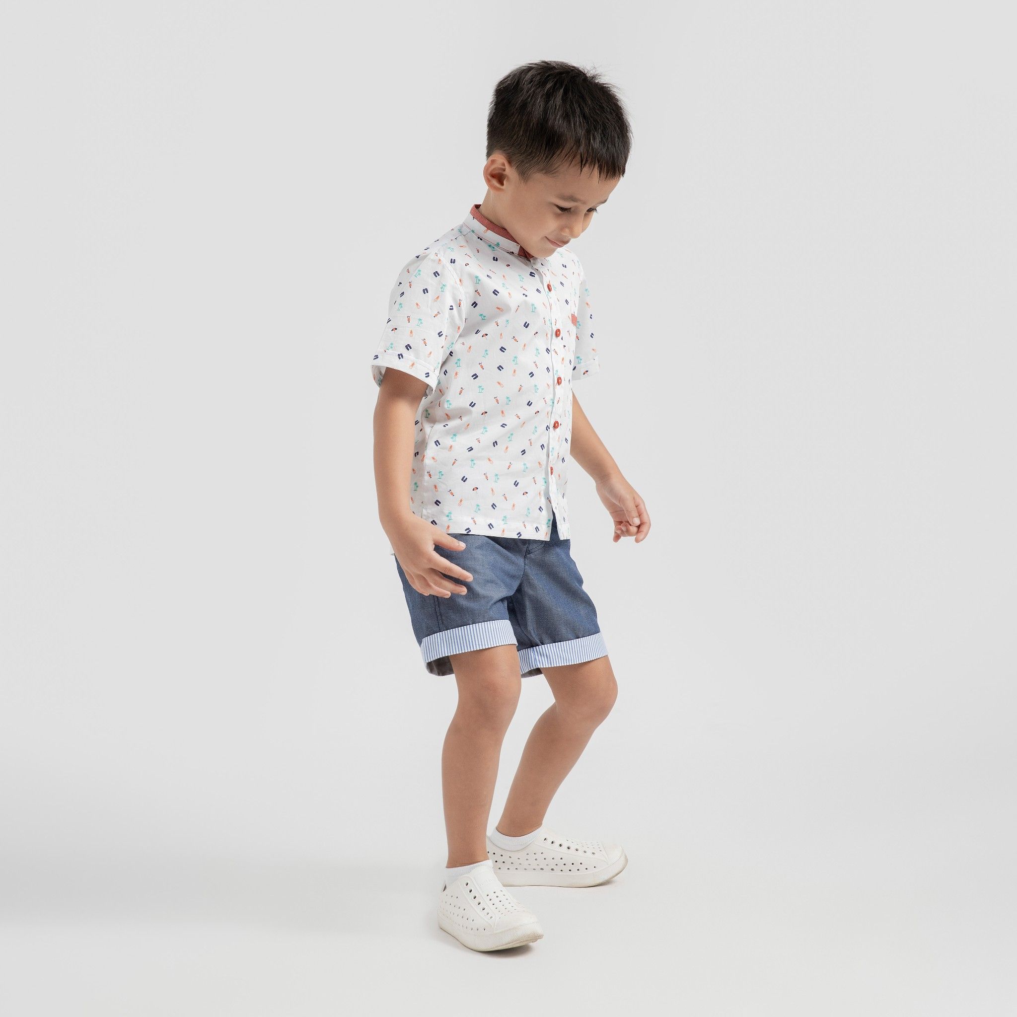 Quần shorts bé trai Liam - Denim đậm