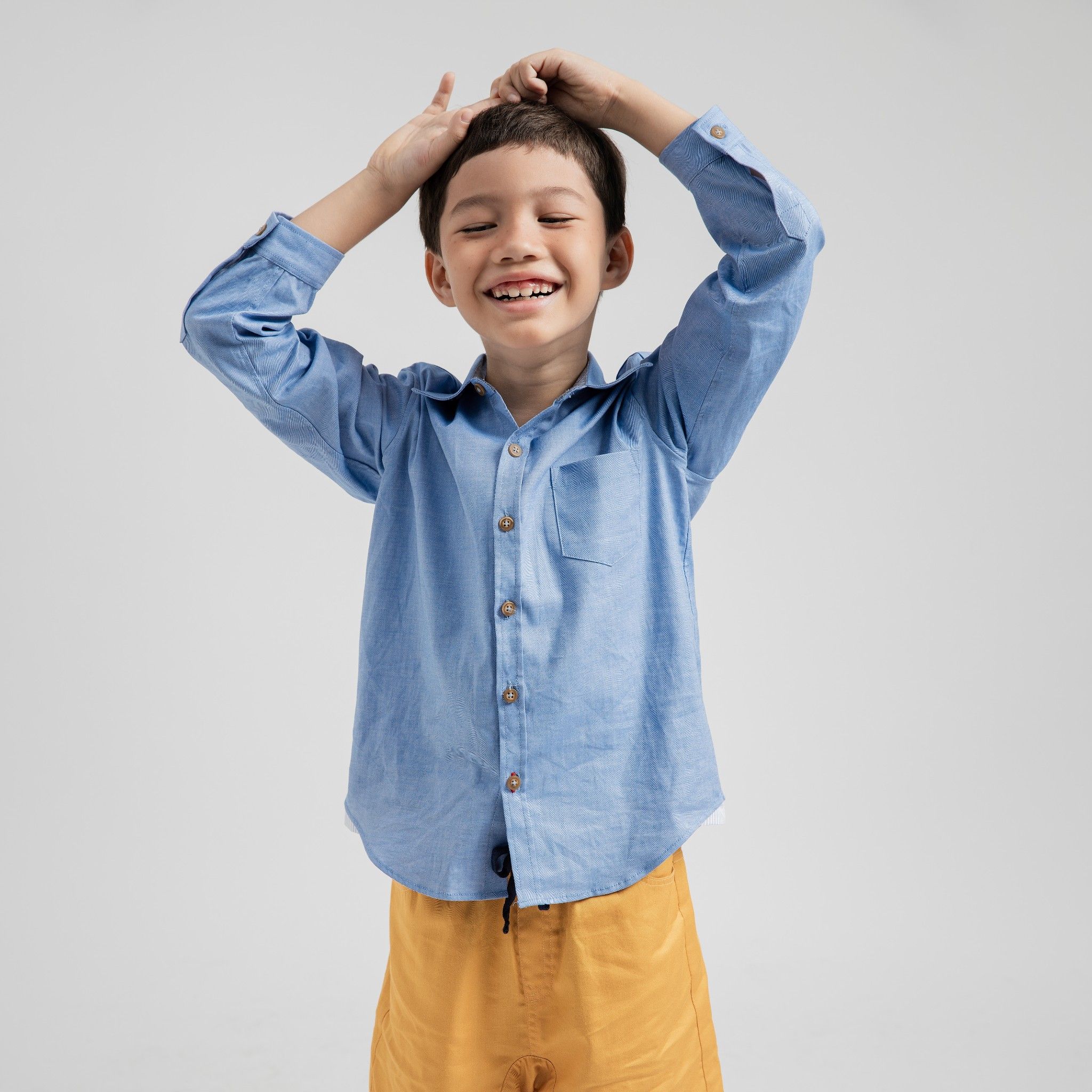 Quần shorts bé trai Sam - Khaki vàng