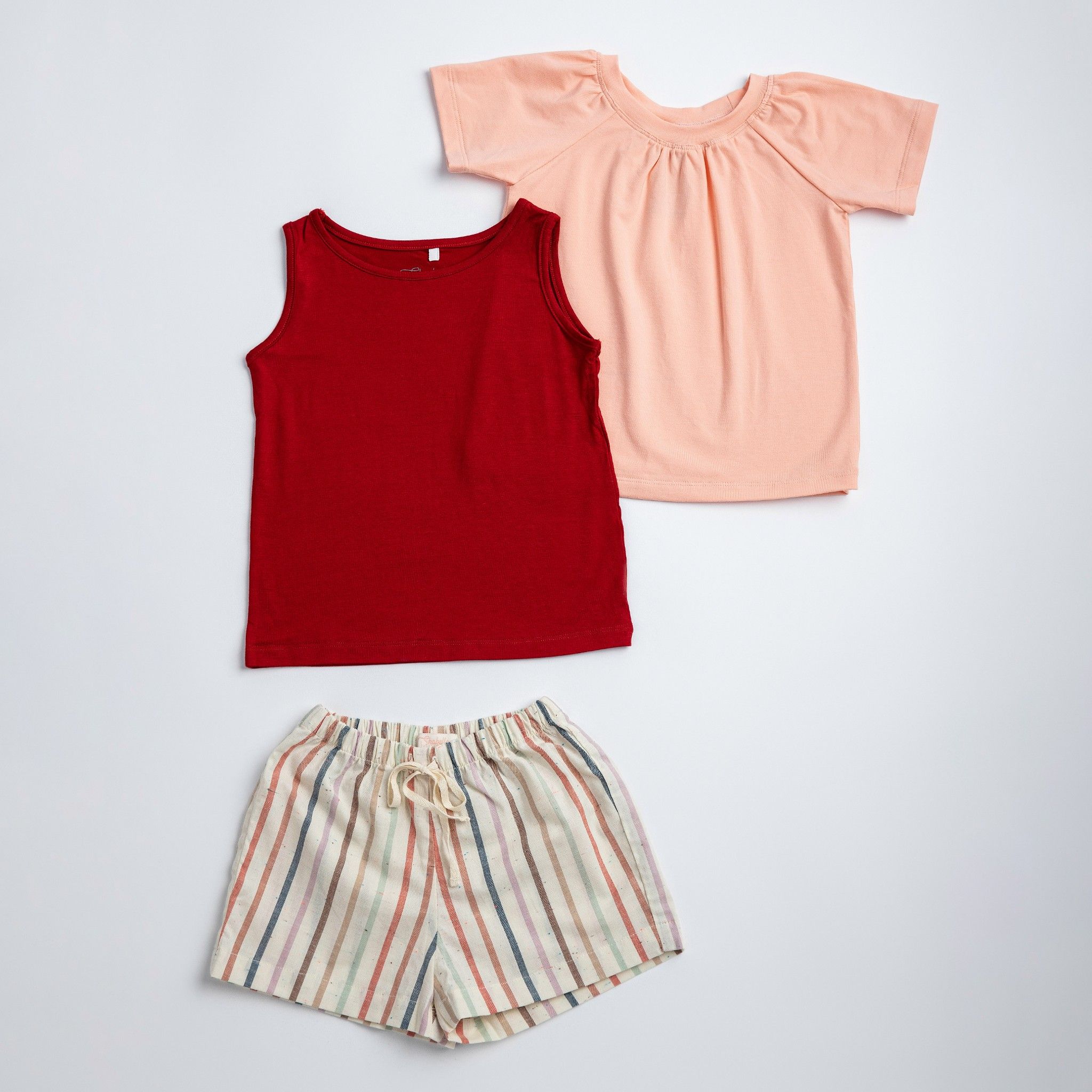 Bộ mặc nhà Bé Gái quần shorts - Áo đỏ/hồng quần sọc nhiều màu