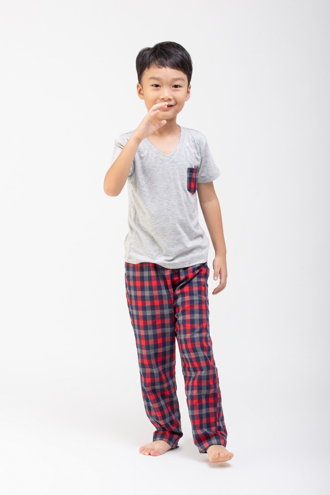 Bộ mặc nhà Bé Trai quần dài - Áo xám/xám quần dài caro