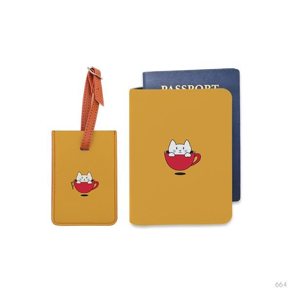 Bao hộ chiếu, Thẻ hành lý - Mèo cốc (nền vàng) - (Bossy Kitty)