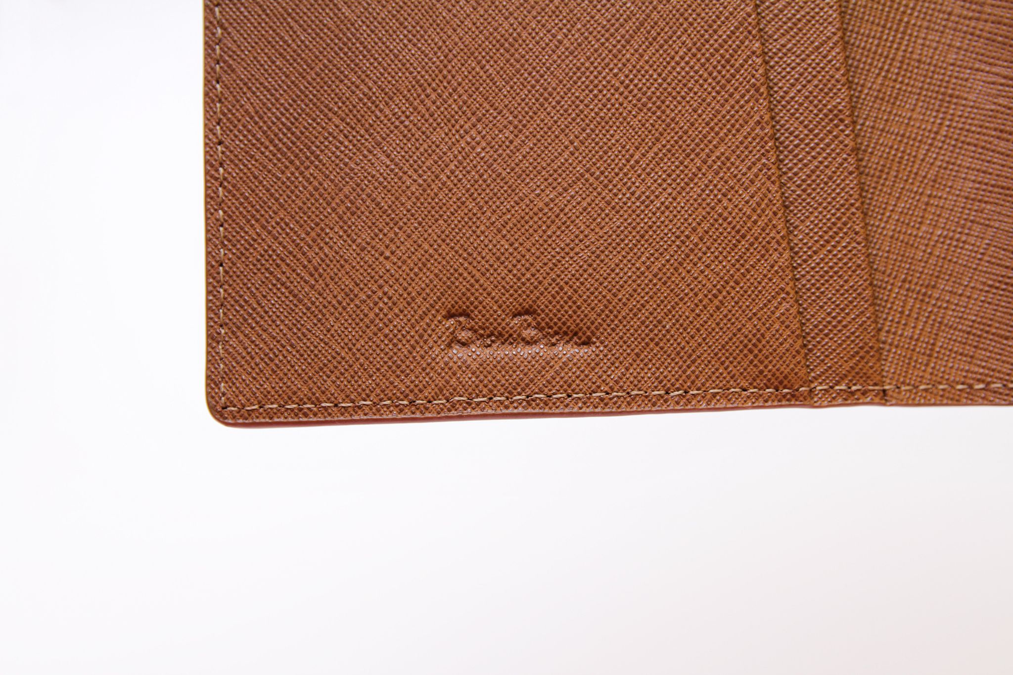 Ví Du Lịch Saffiano màu nâu - Signature - (Signature)