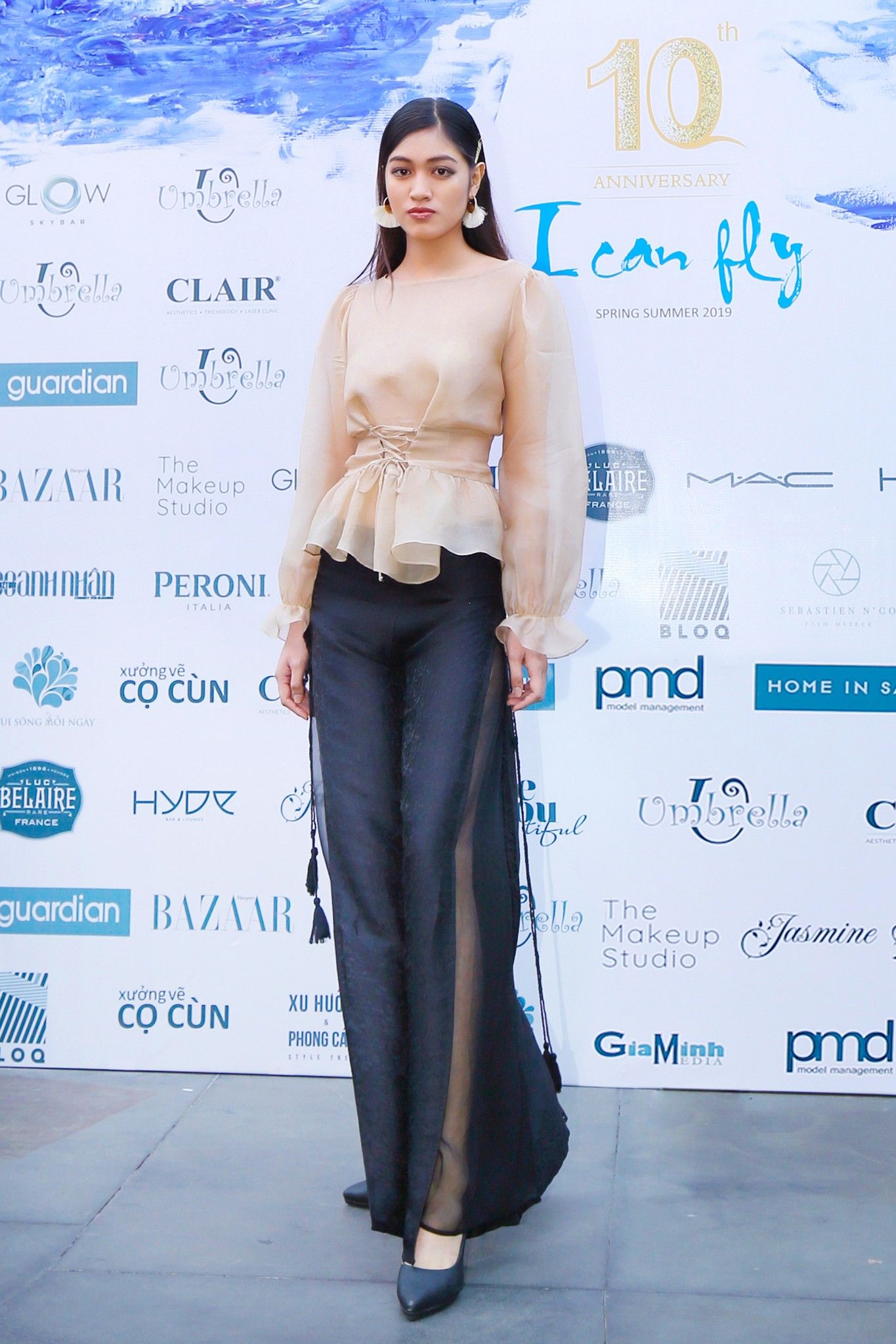 Áo Organza đan eo
