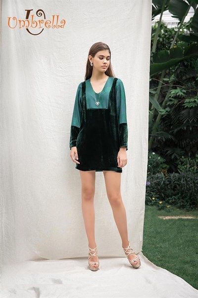 Đầm nhung lụa tay dài