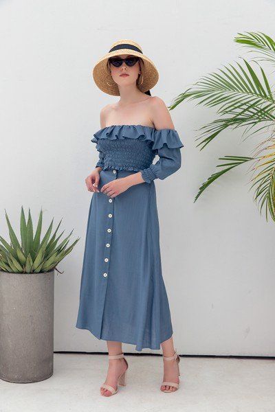 Váy dài nút trước