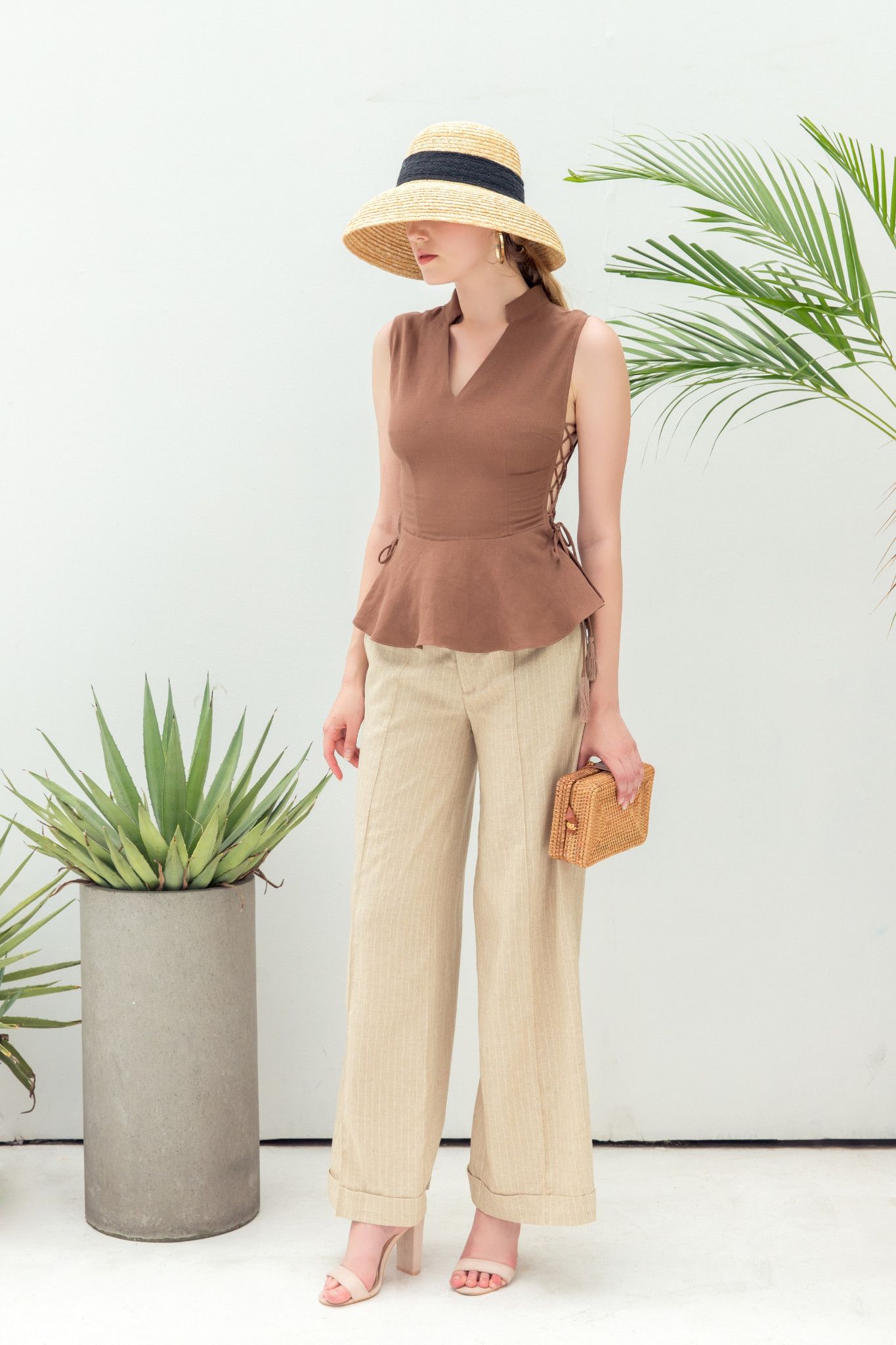 Áo Linen đan hông