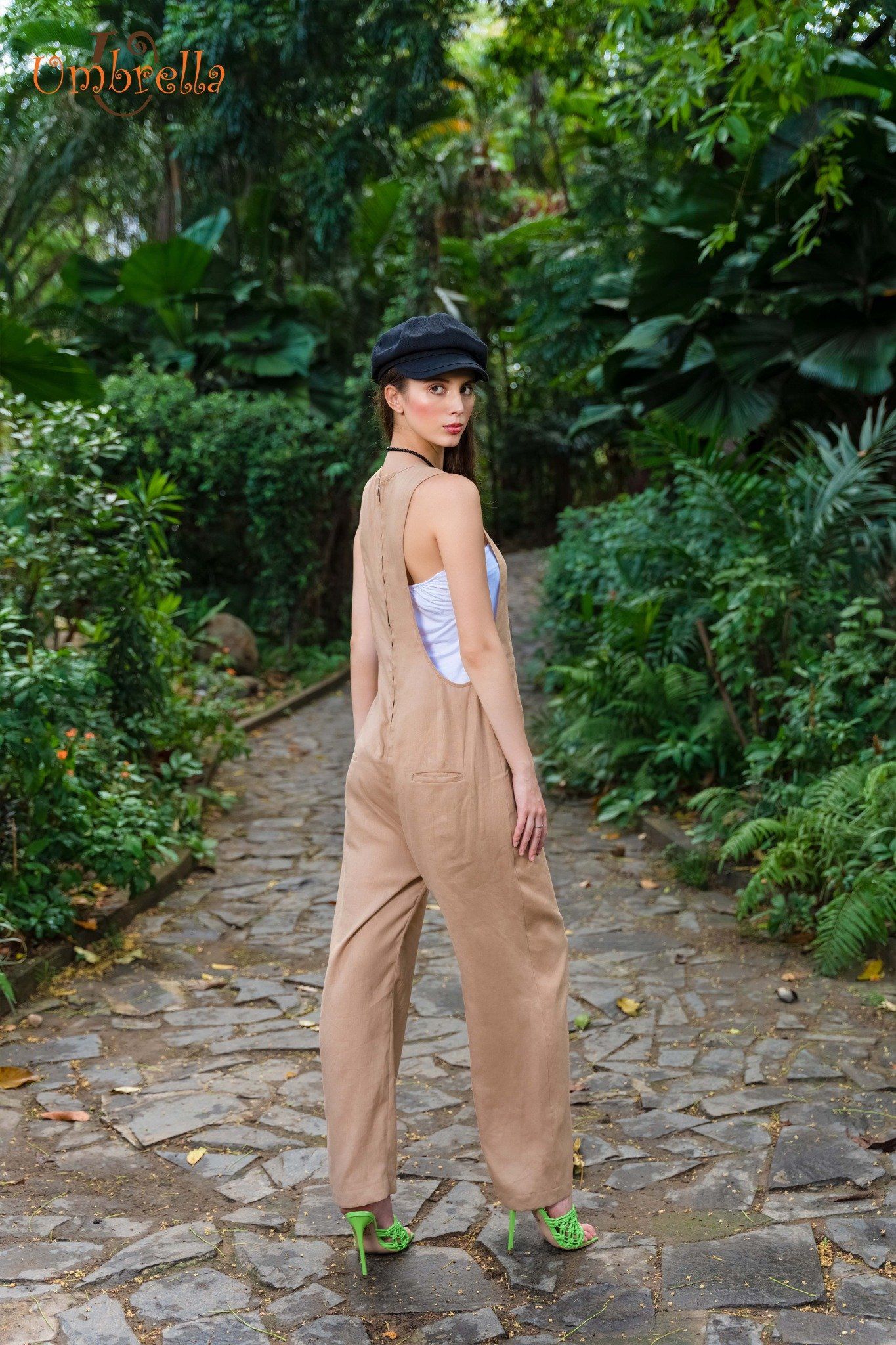 Liền Quần Dài Khoét Eo