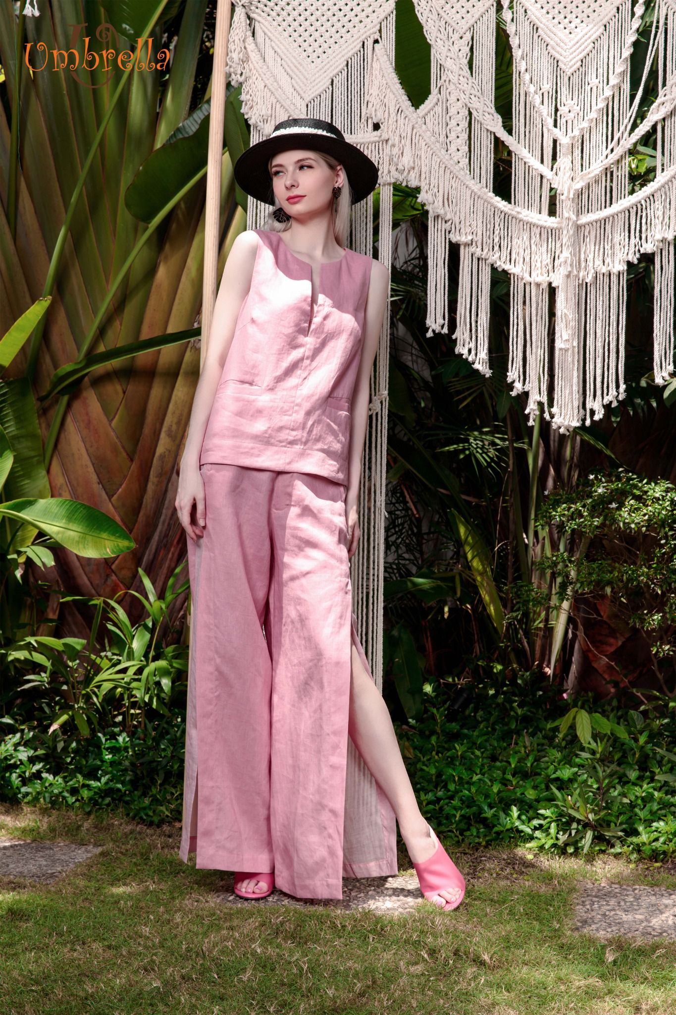 Quần Linen xẻ hông mỏng