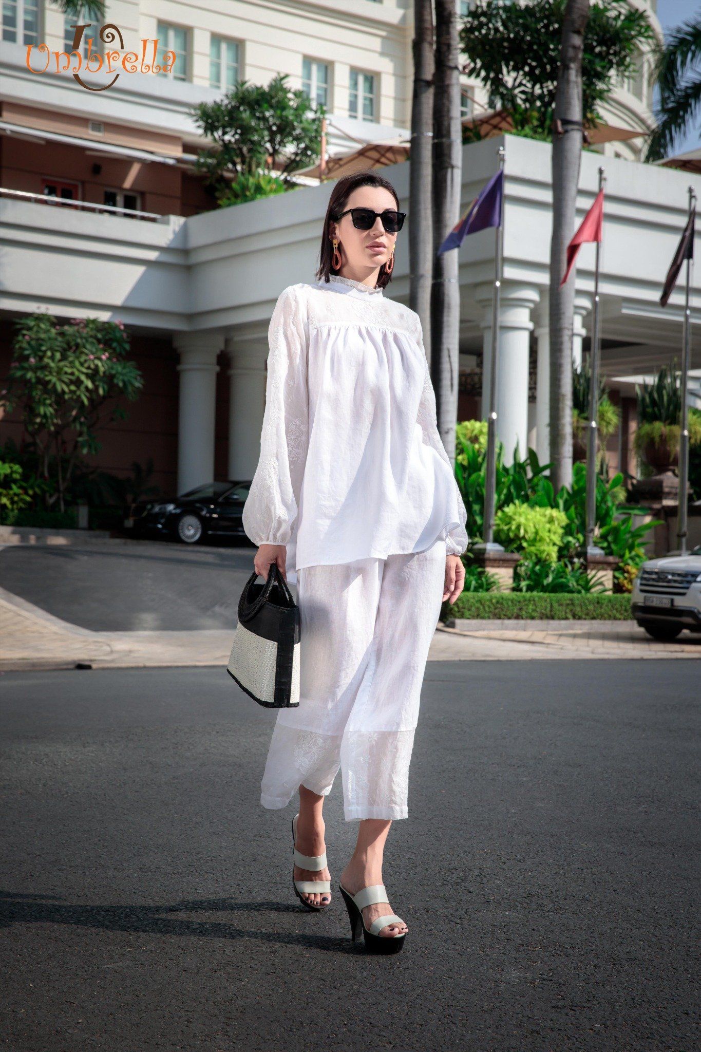 Áo Linen thêu tay dài