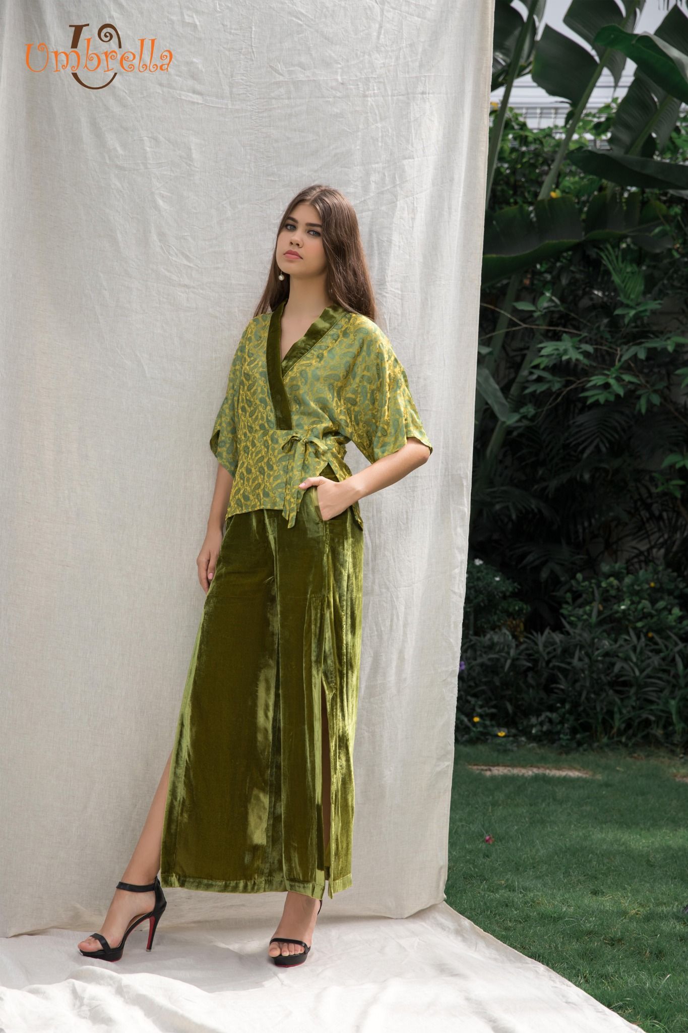 Áo Kimono thắt nơ nhỏ
