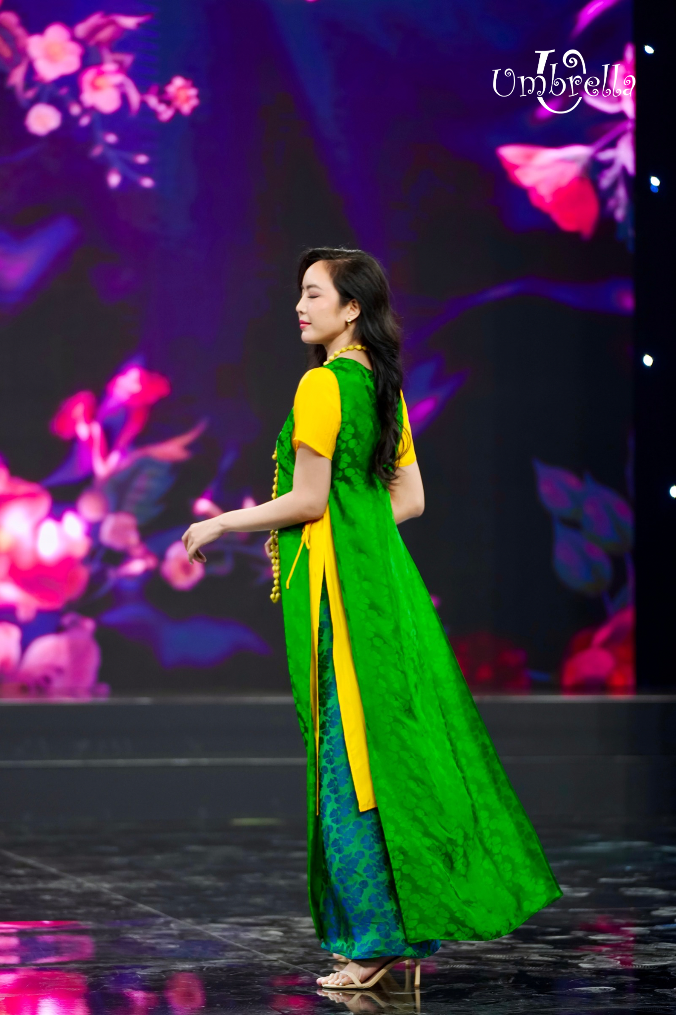 Áo dài gấm 2 lớp tay ngắn