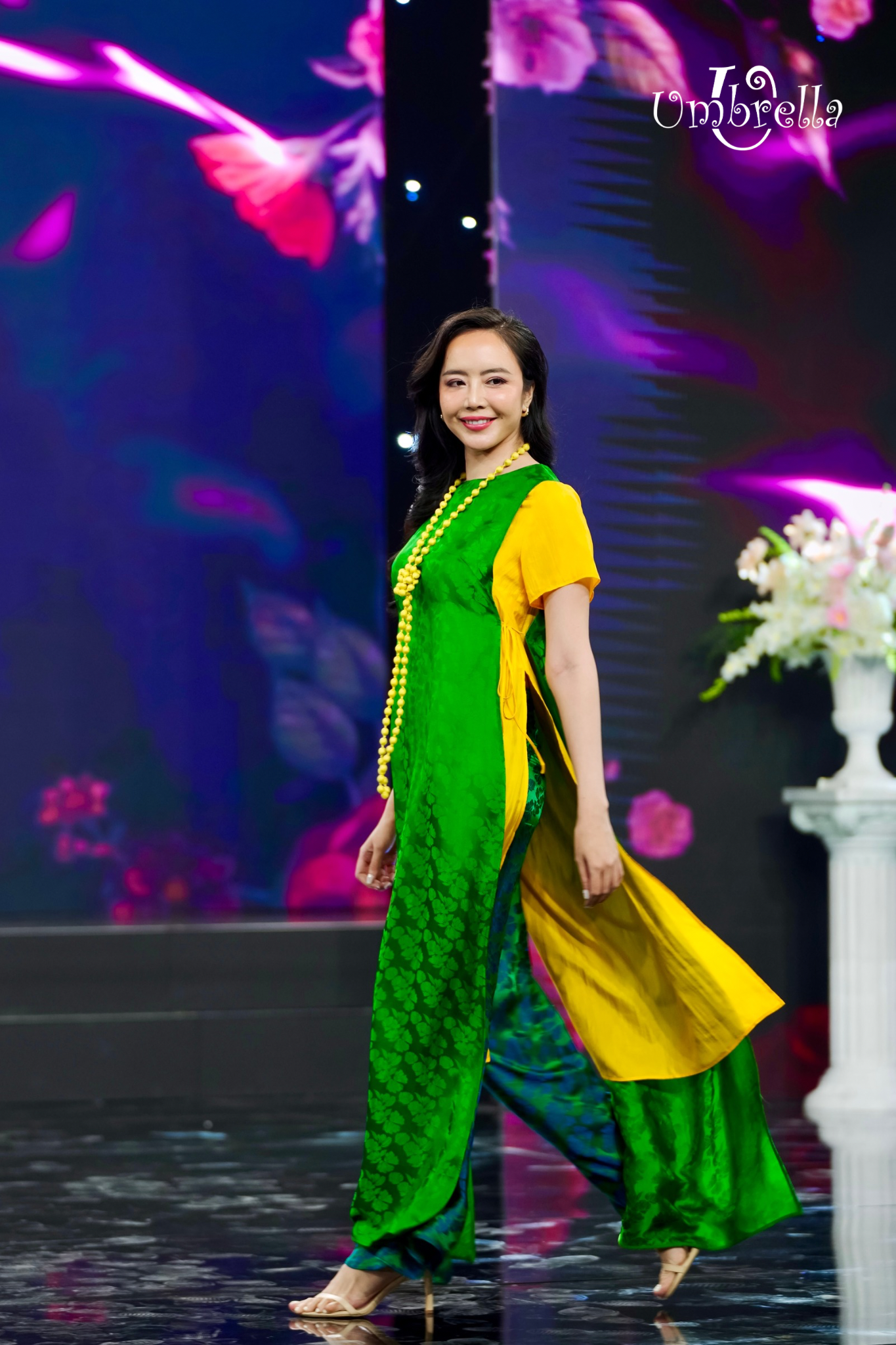 Áo dài gấm 2 lớp tay ngắn