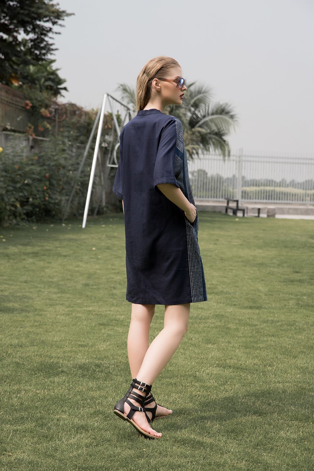 Đầm sơ mi 2 túi mổ