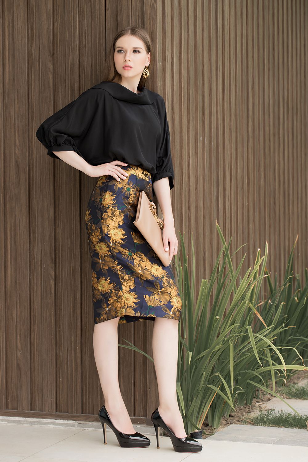 Áo tay phồng liền thân