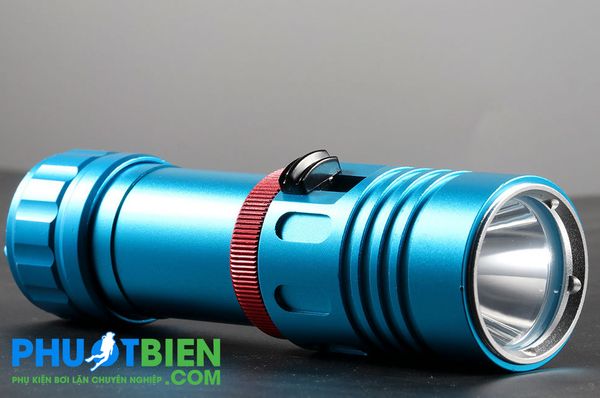 Đèn Pin Led Lặn Biển Chống Thấm Nước Siêu Sáng