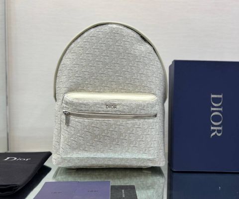 ORDER Balo Dior