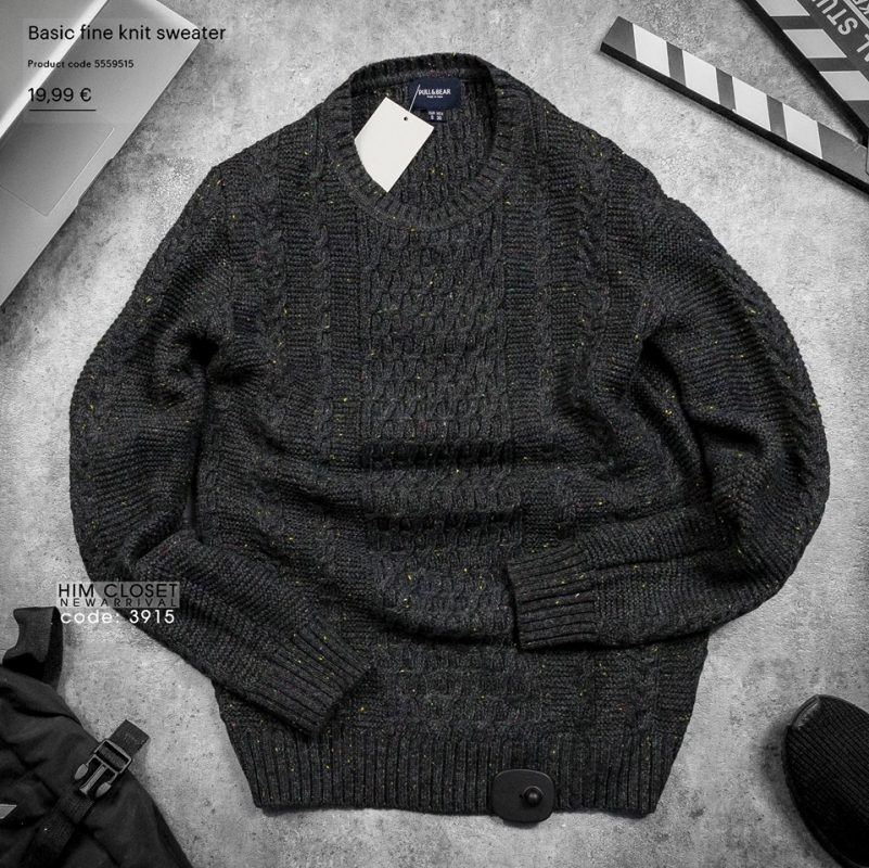 P.B KNIT SWEATER