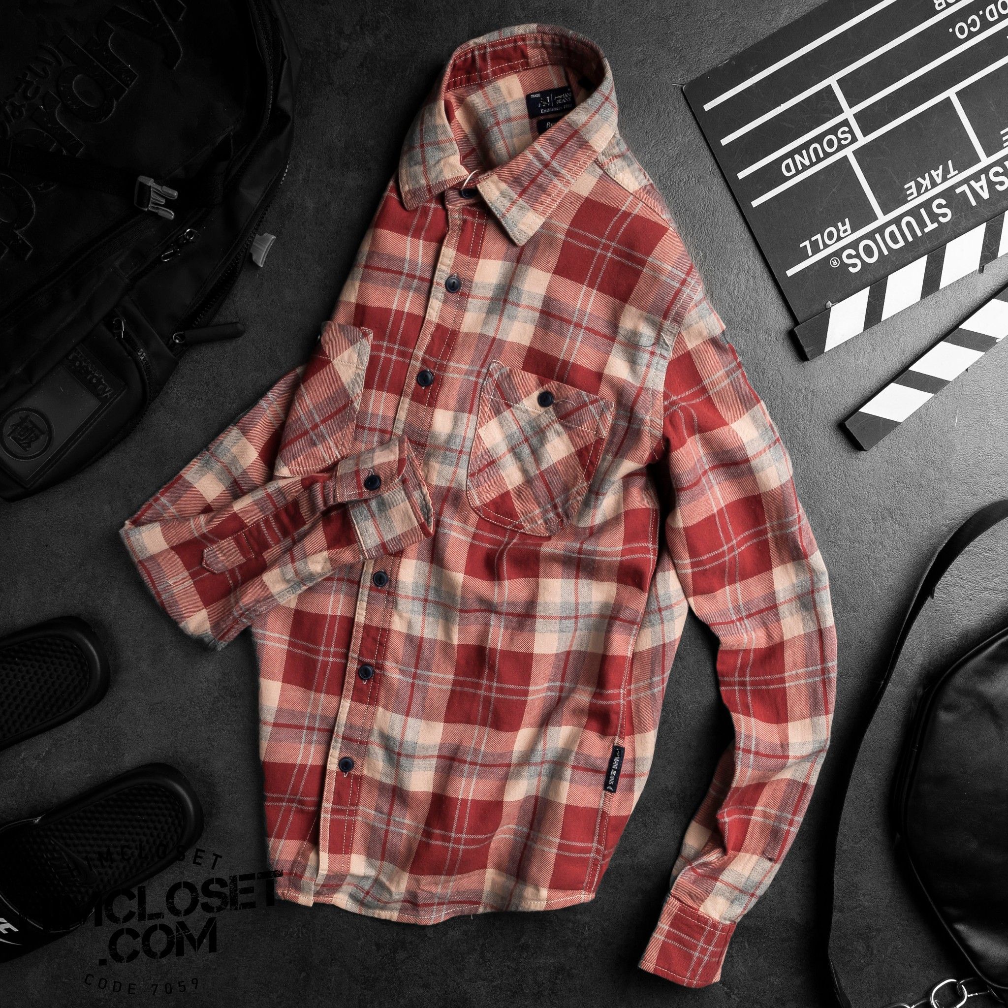 Flannel AJ