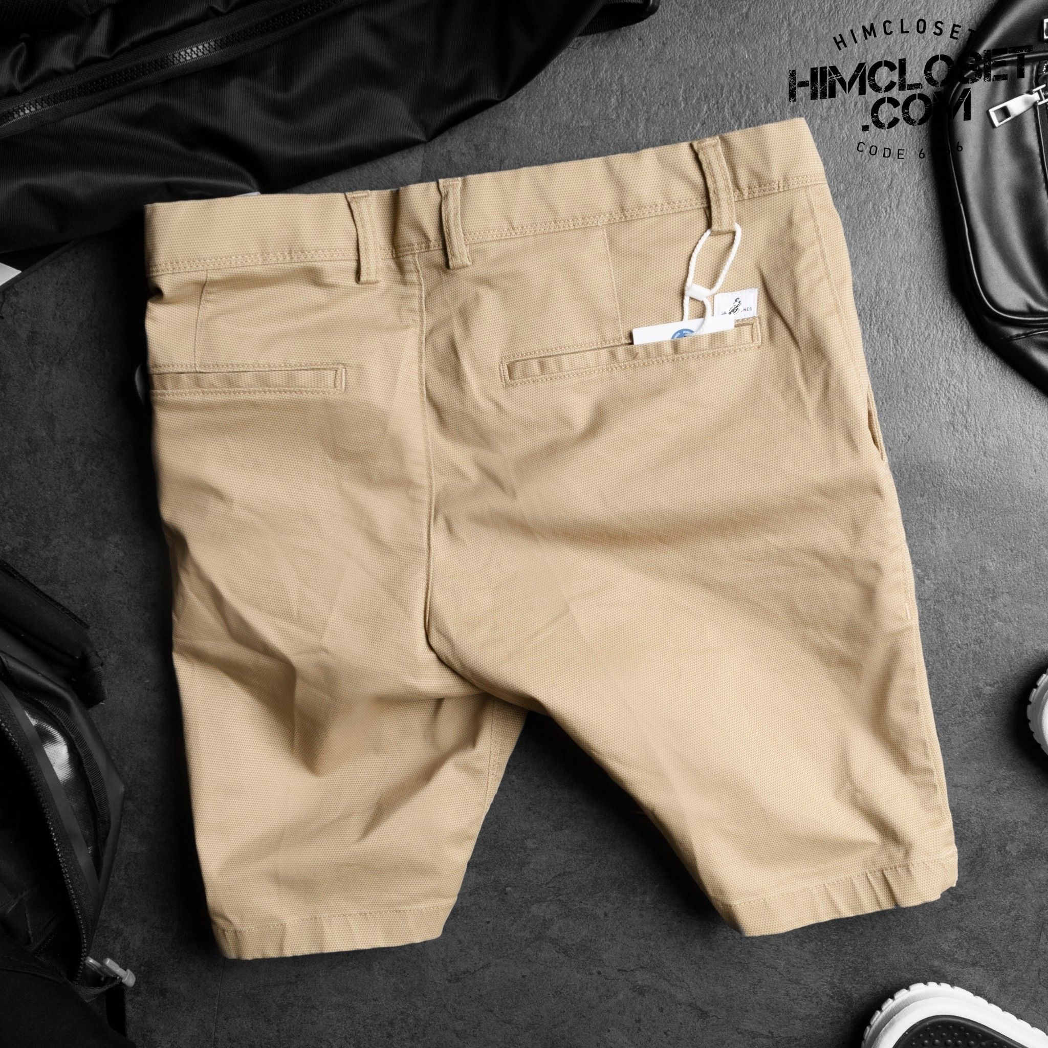 Short Kaki Jack & J0ne