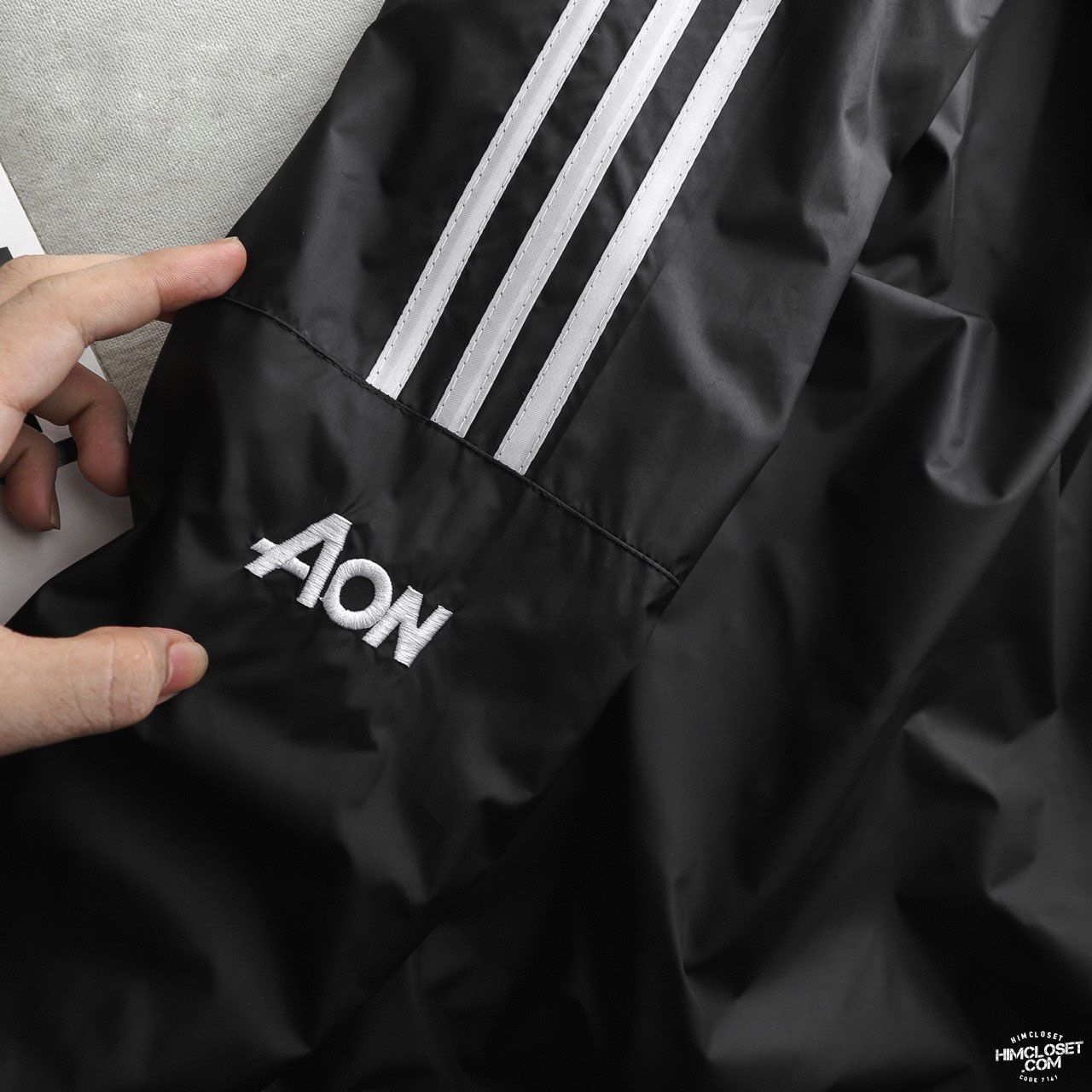 AK Dù Das Logo MU
