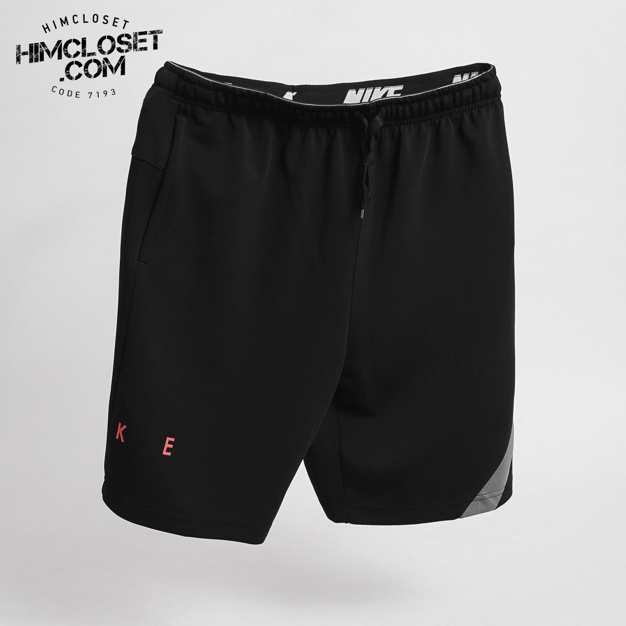 Short Thun NKE