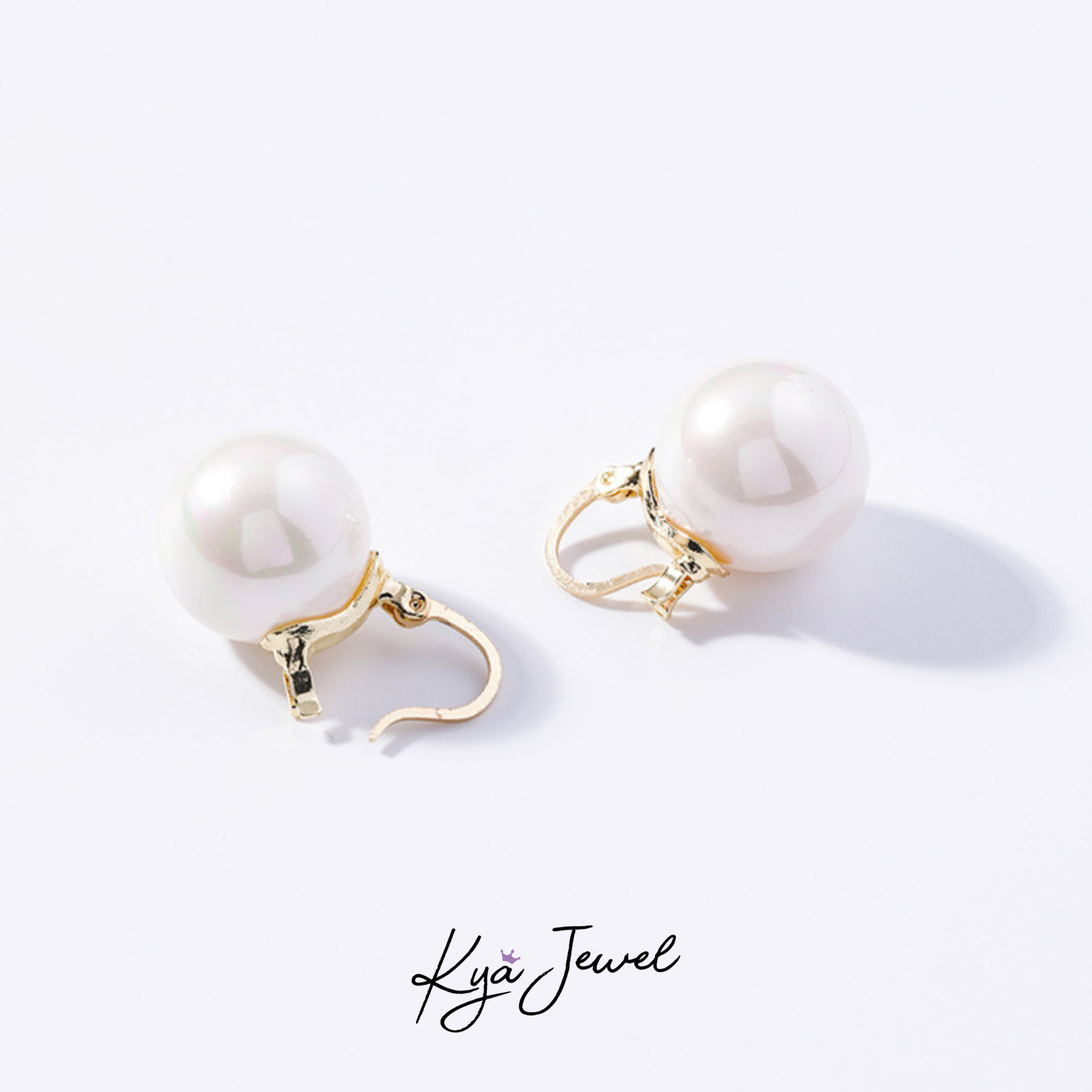 Khuyên tai nữ Classic Pearl