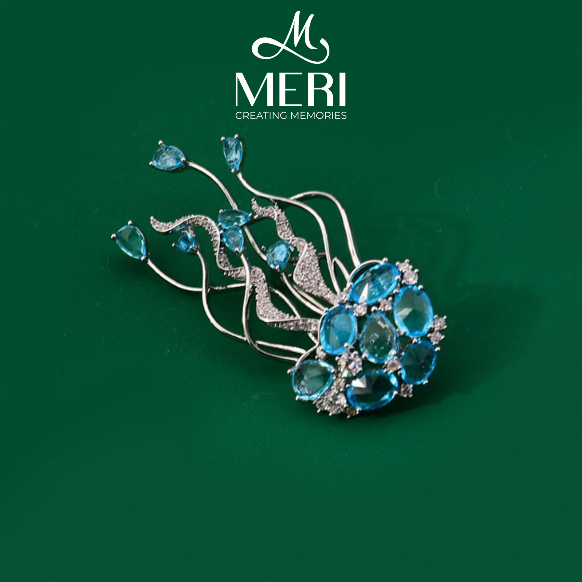 Cài áo Sứa xanh tươi mát