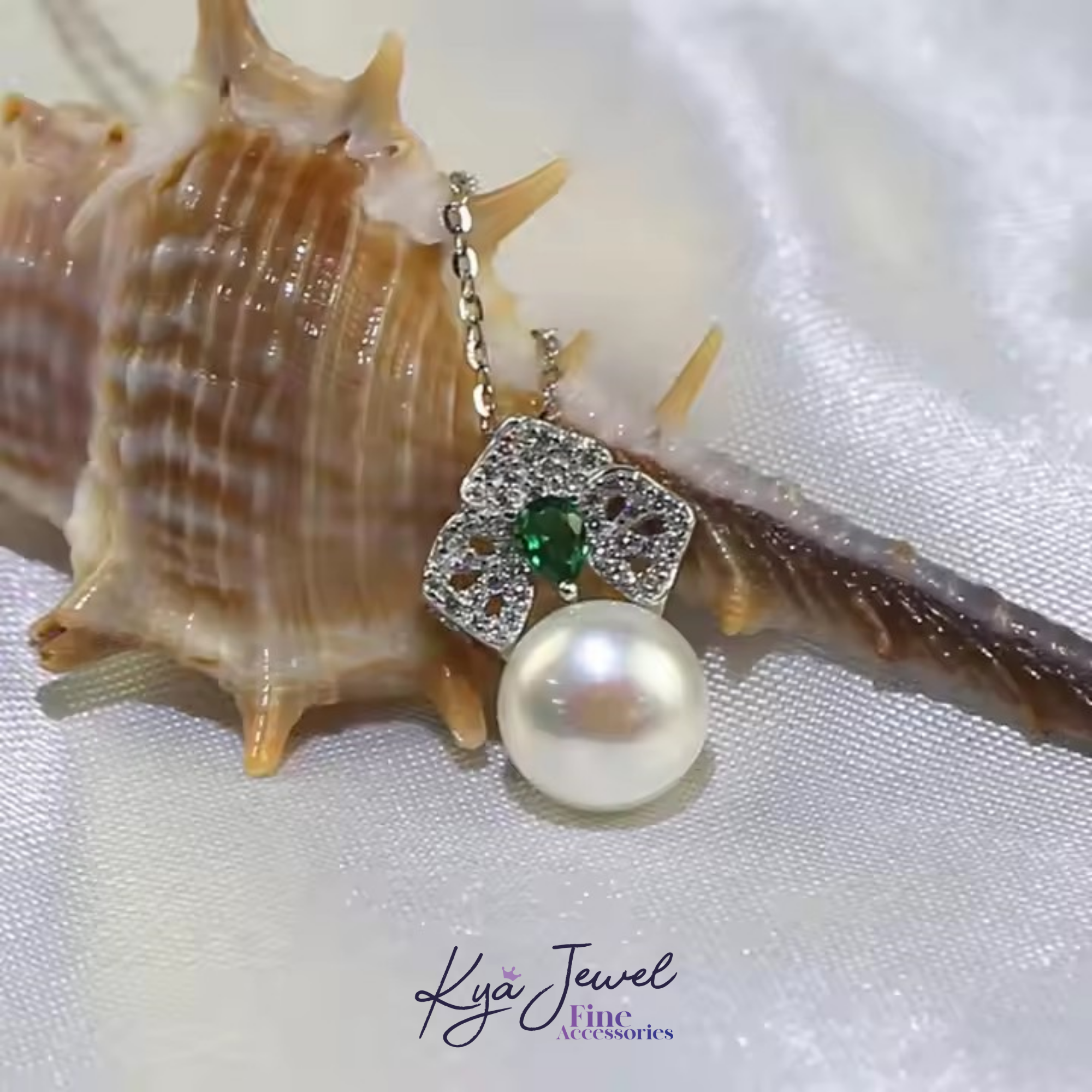 Dây chuyền nữ Forest Bloom Pearl