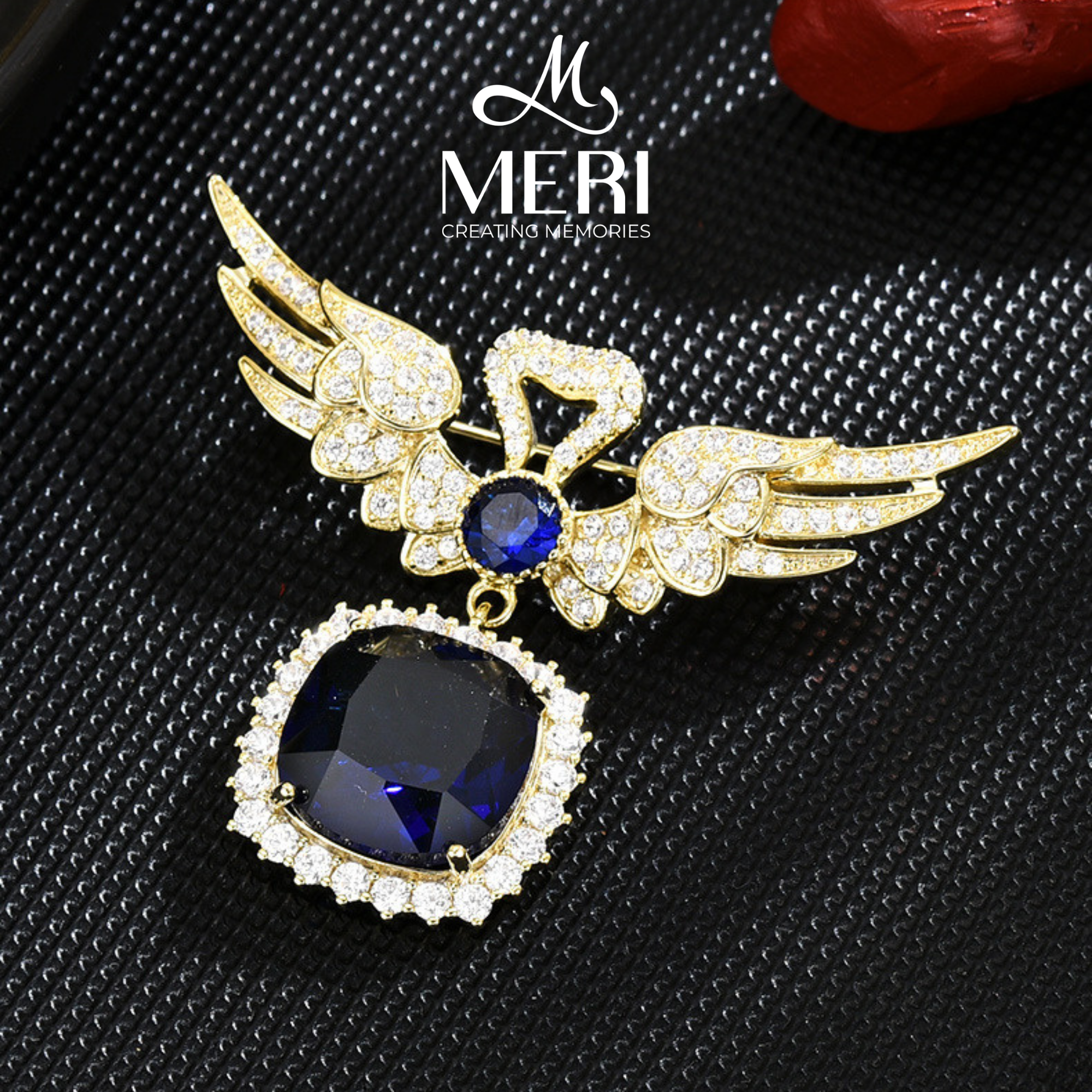 Cài áo Regal Wings
