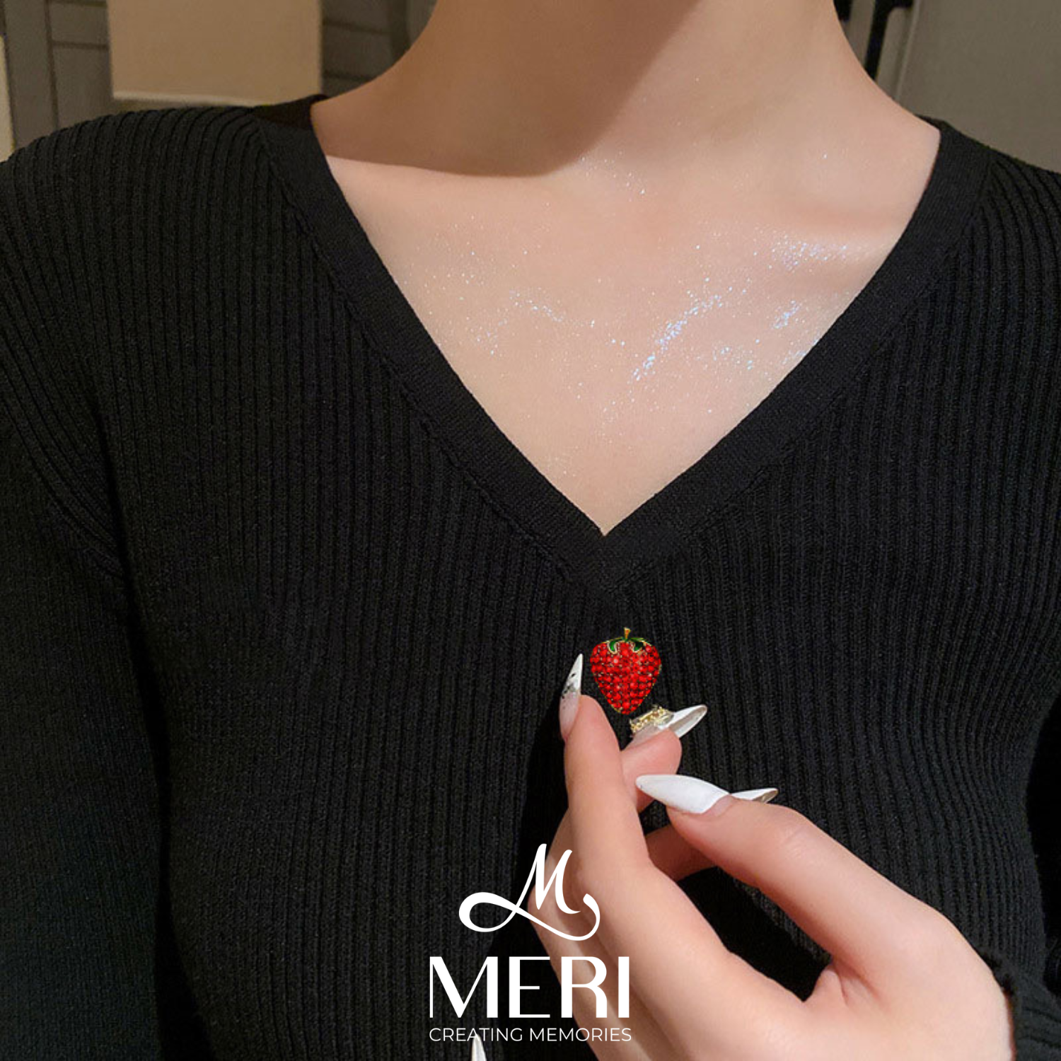 Pin cài áo Strawberry