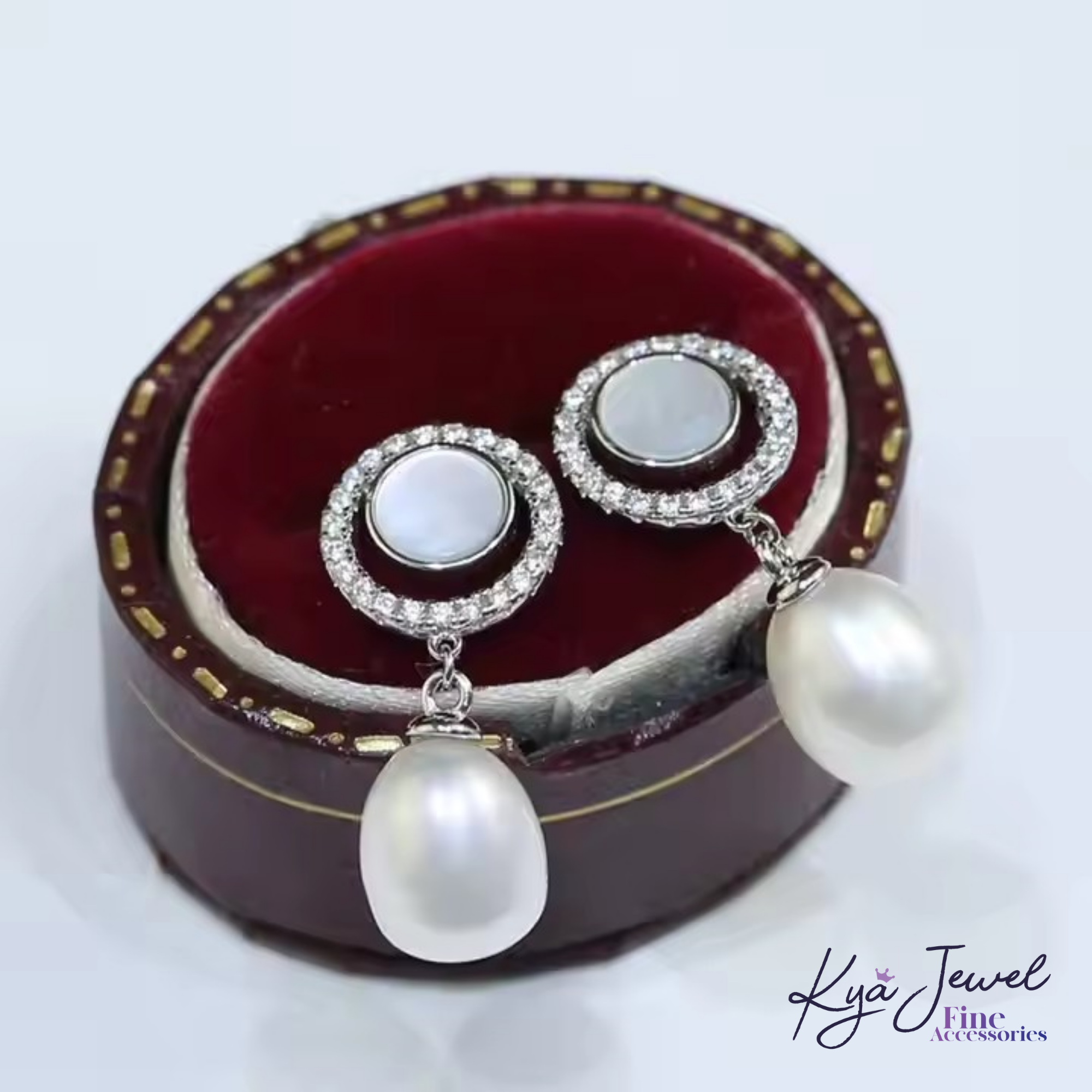 Khuyên tai nữ Circle Pearl