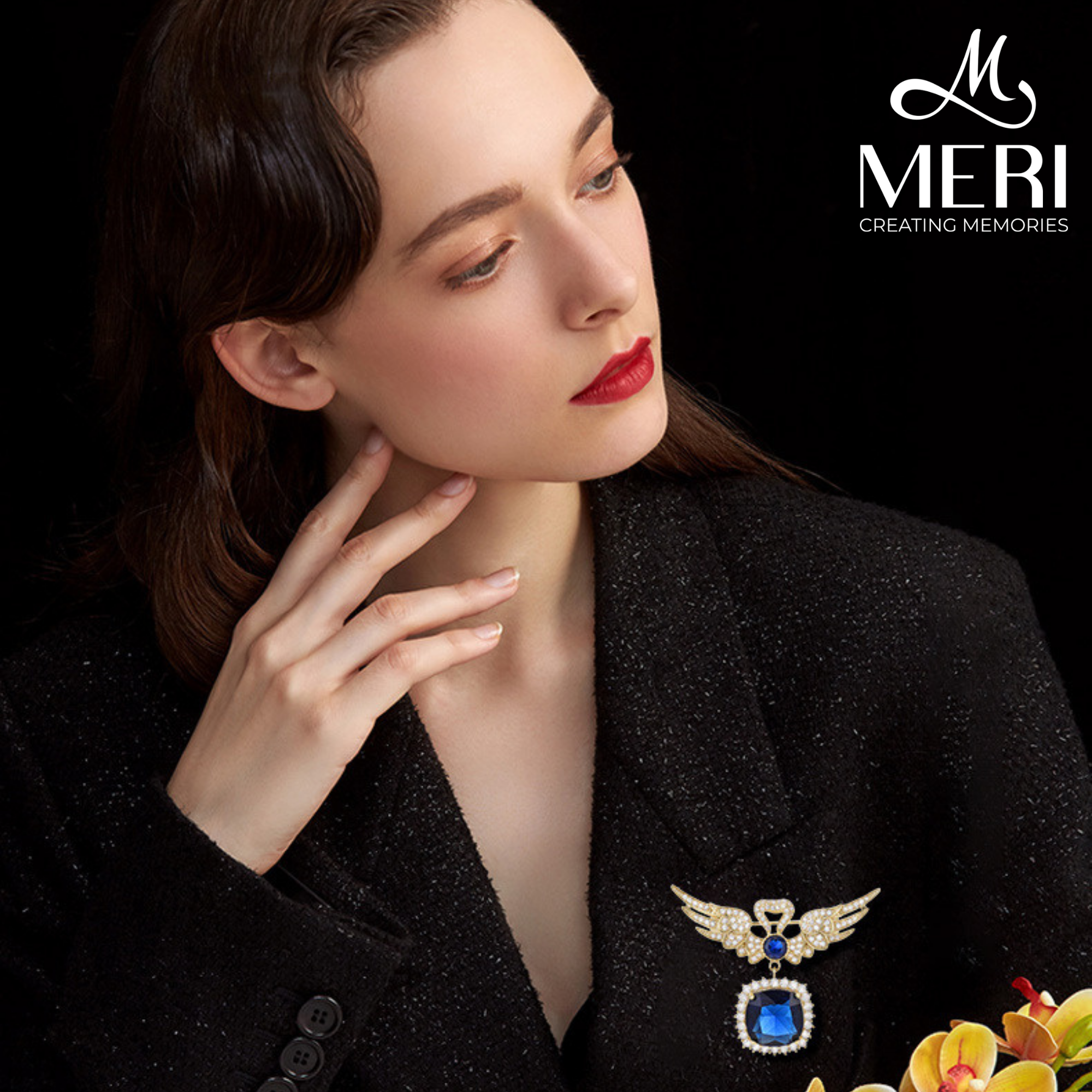 Cài áo Regal Wings