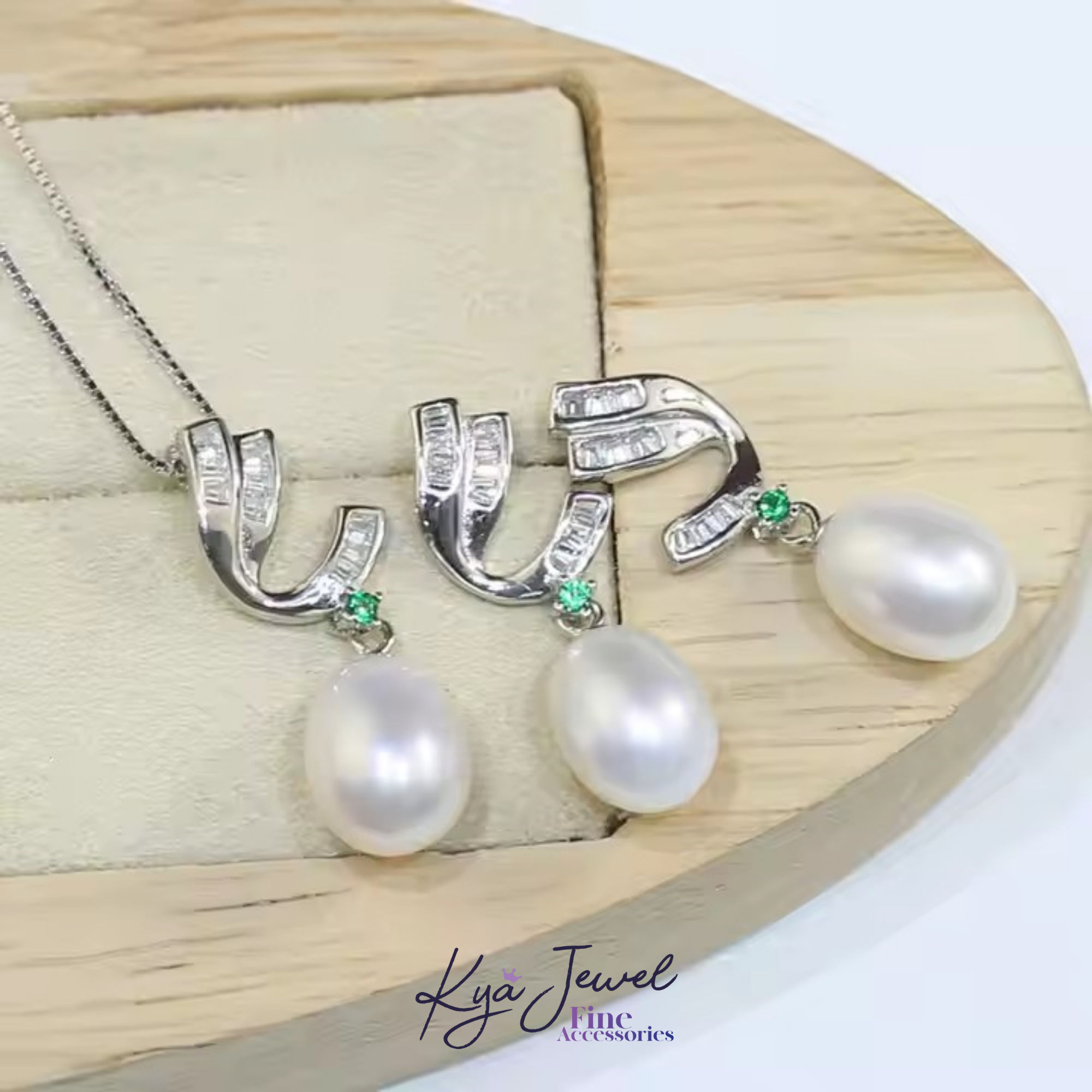 Bộ trang sức nữ Modern Twist Pearl
