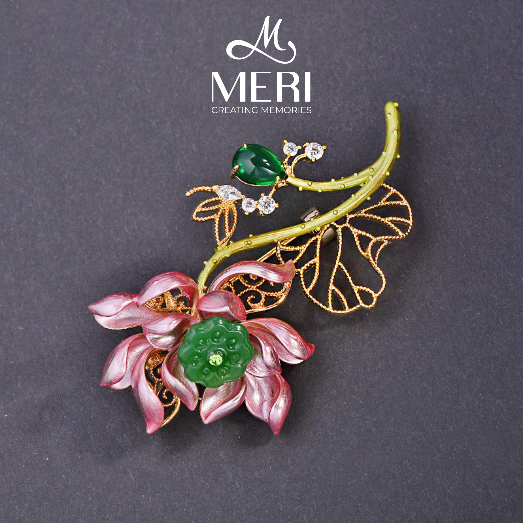 Cài áo Lotus Blossom