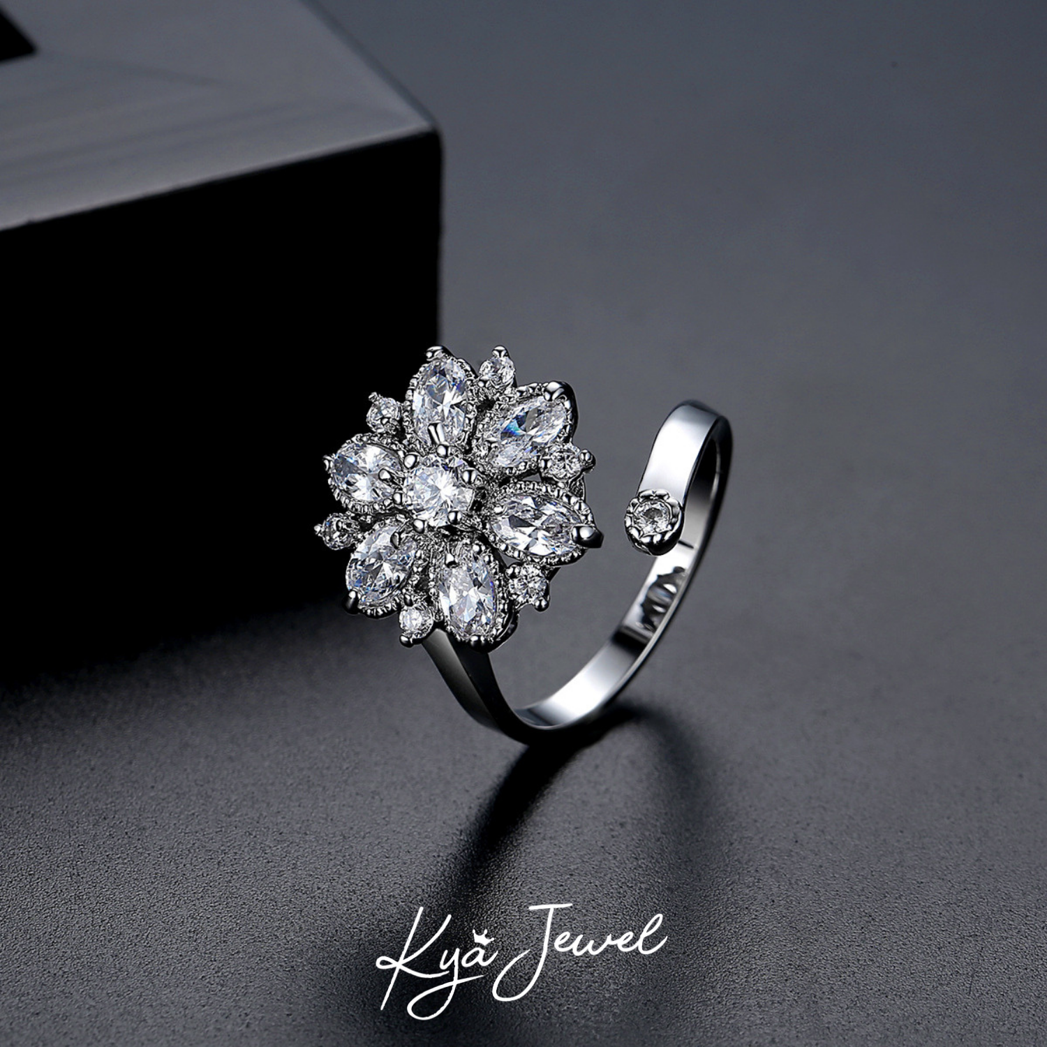 Nhẫn nữ Delicate Blossom