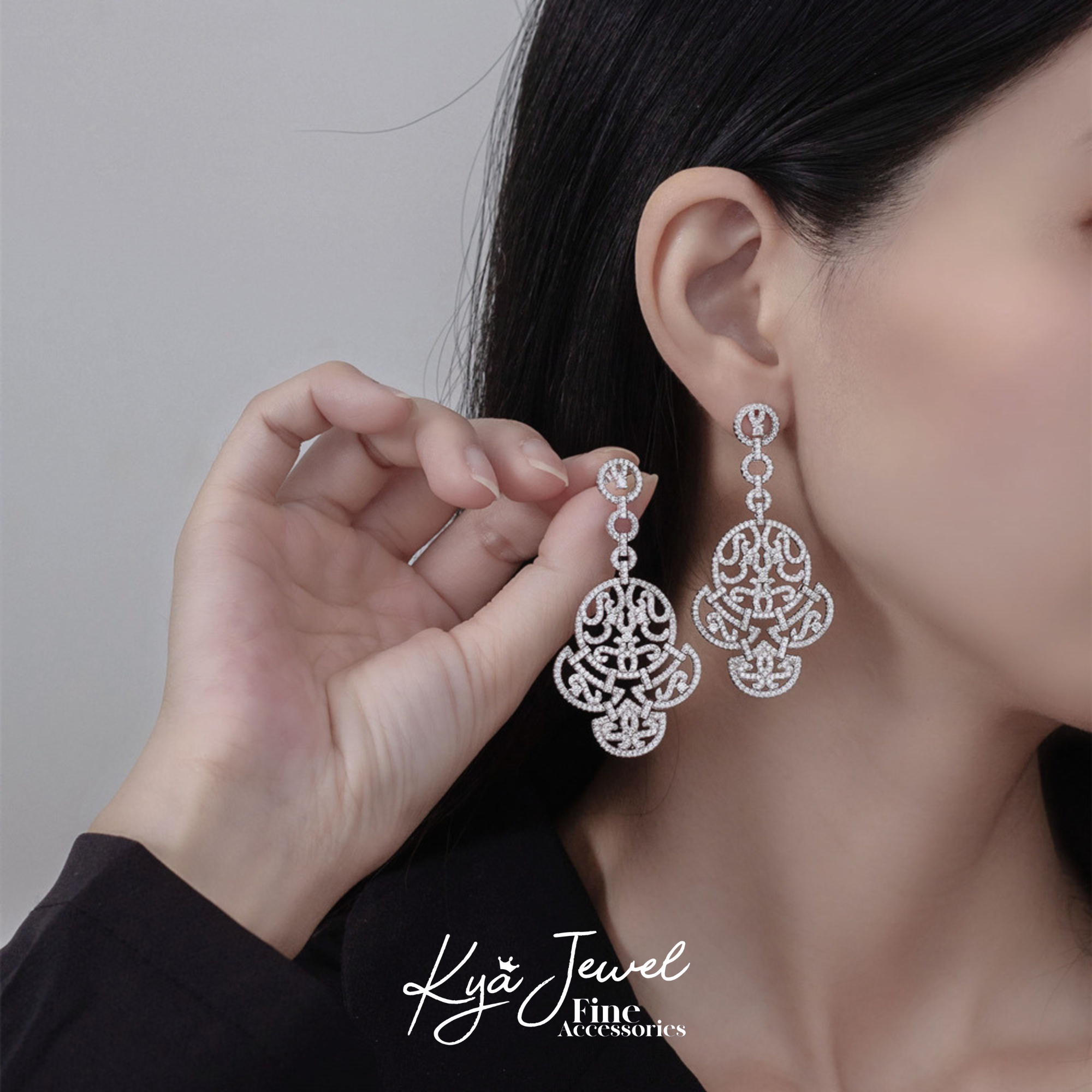 Khuyên tai nữ Opulent Sparkle
