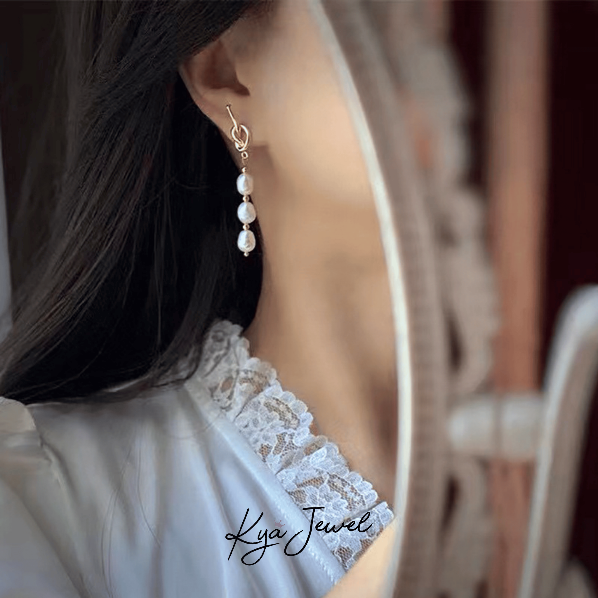 Khuyên tai nữ Knot Pearl