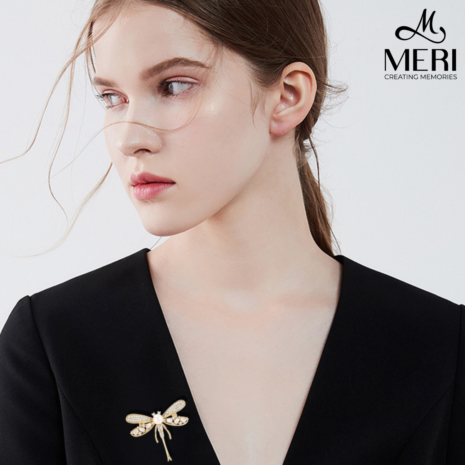 Cài áo Butterfly khảm ngọc trai