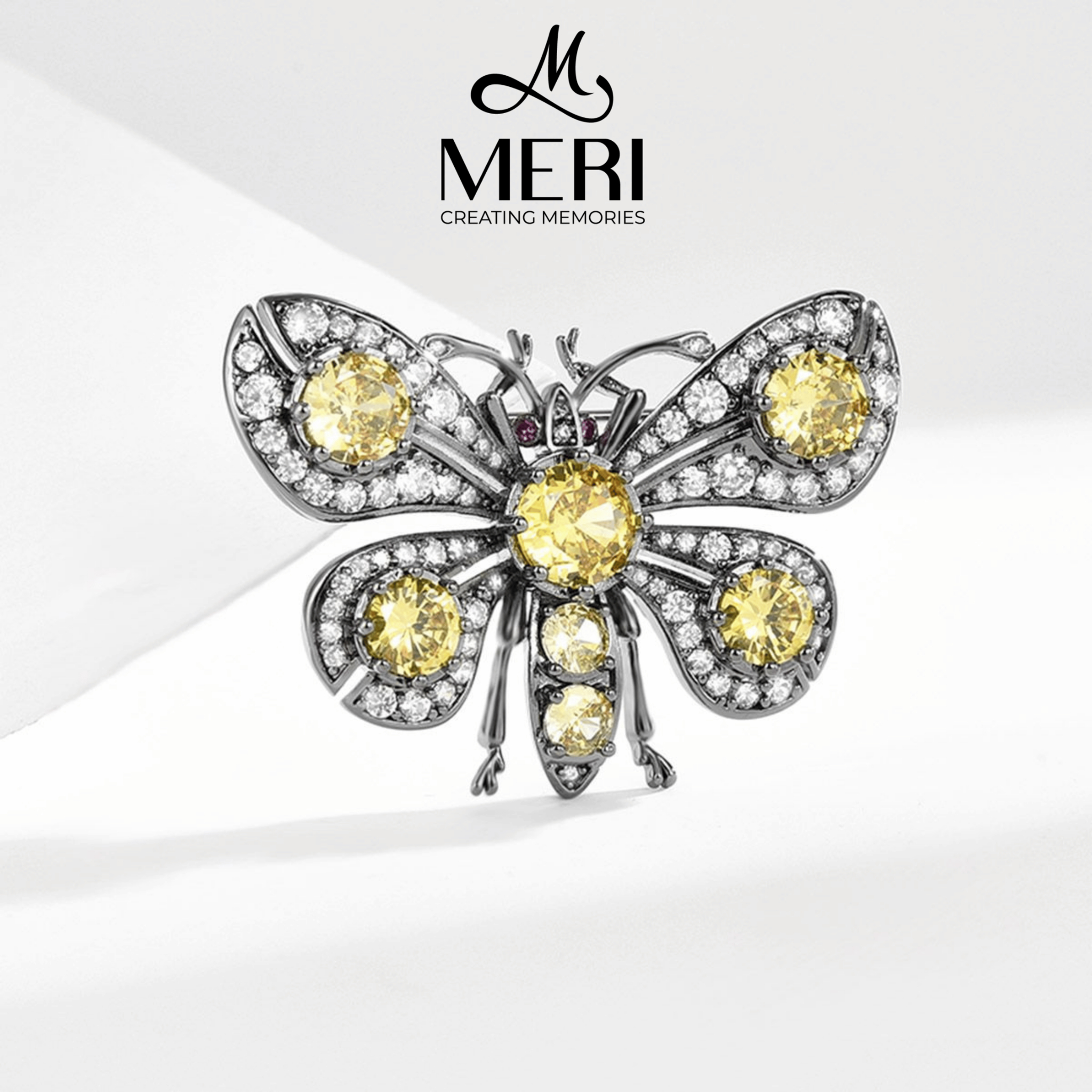 Cài áo Mystical Firefly