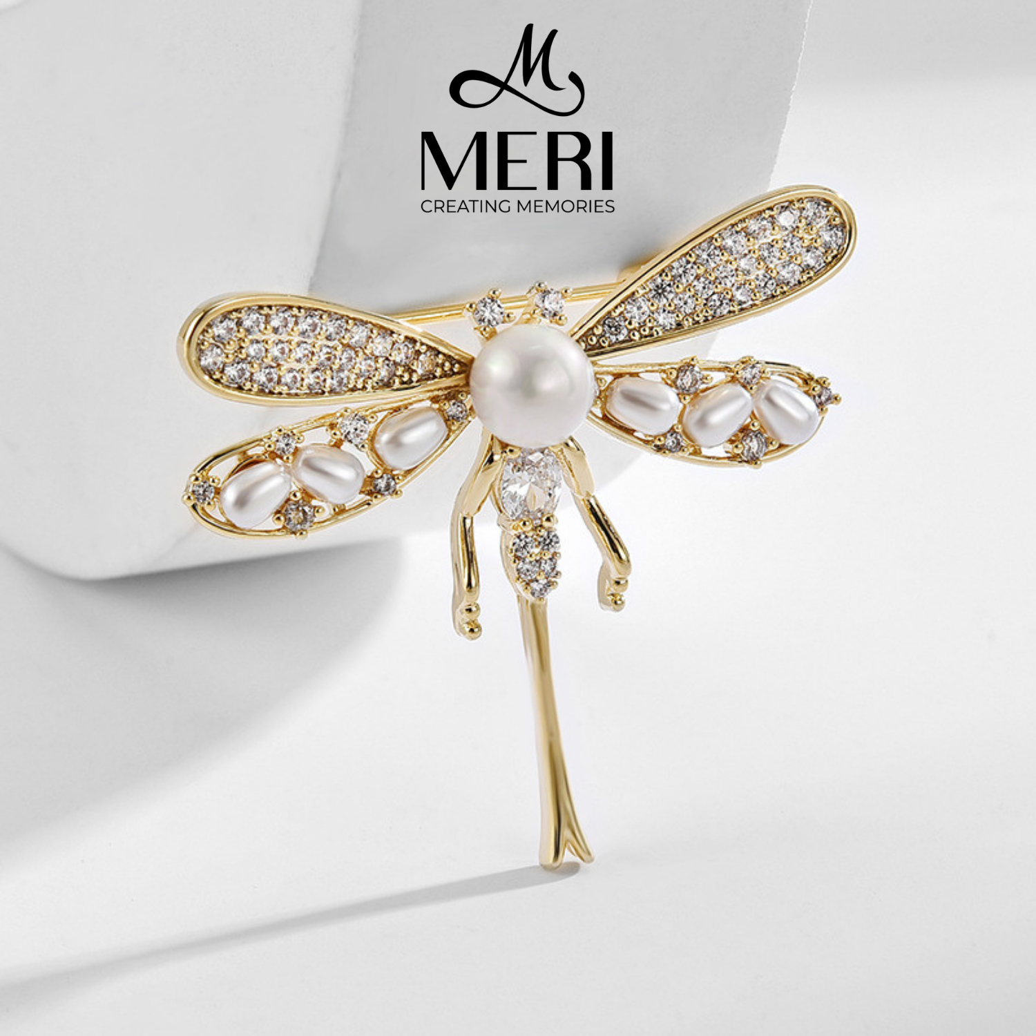 Cài áo Butterfly khảm ngọc trai