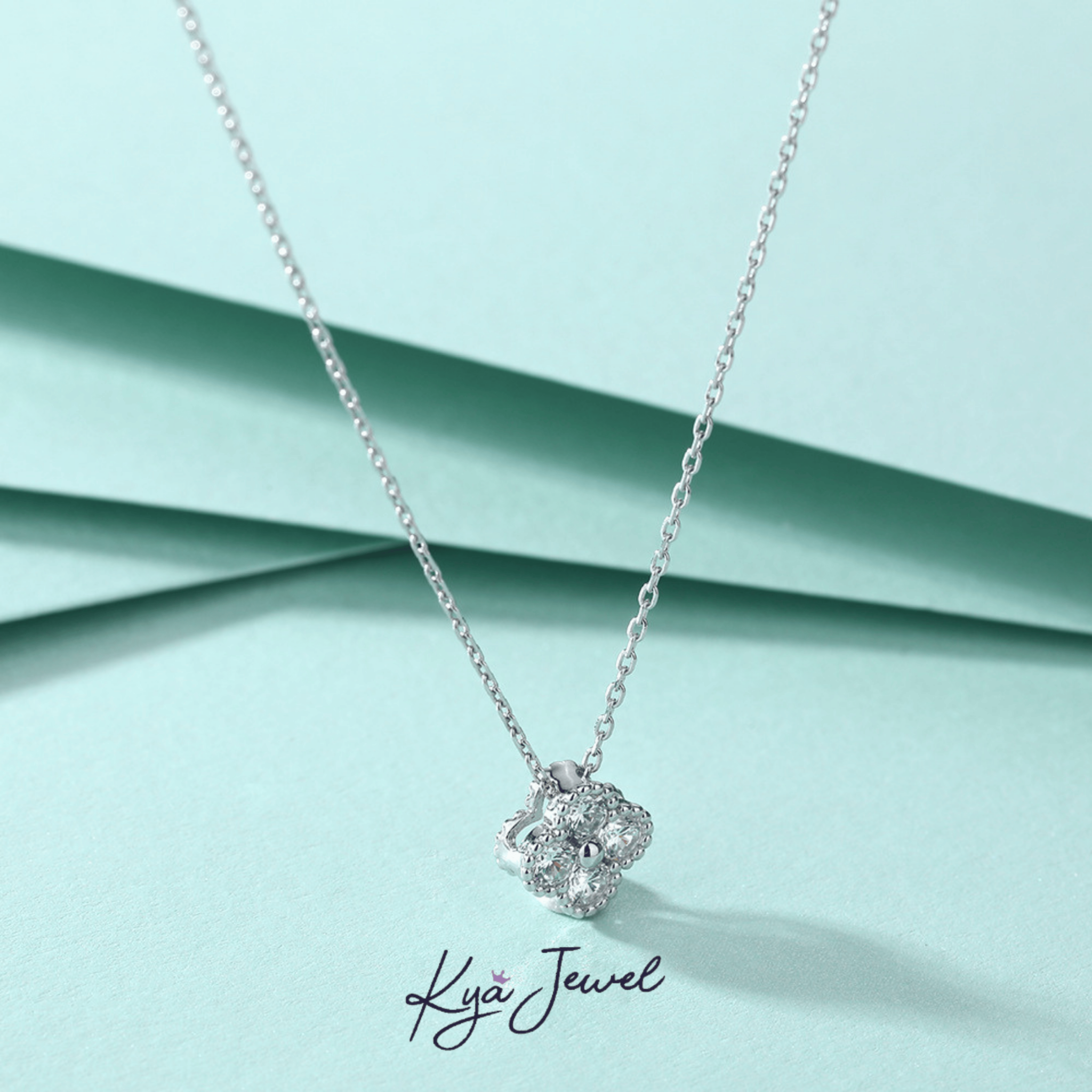 Dây chuyền nữ Sparkling Clover