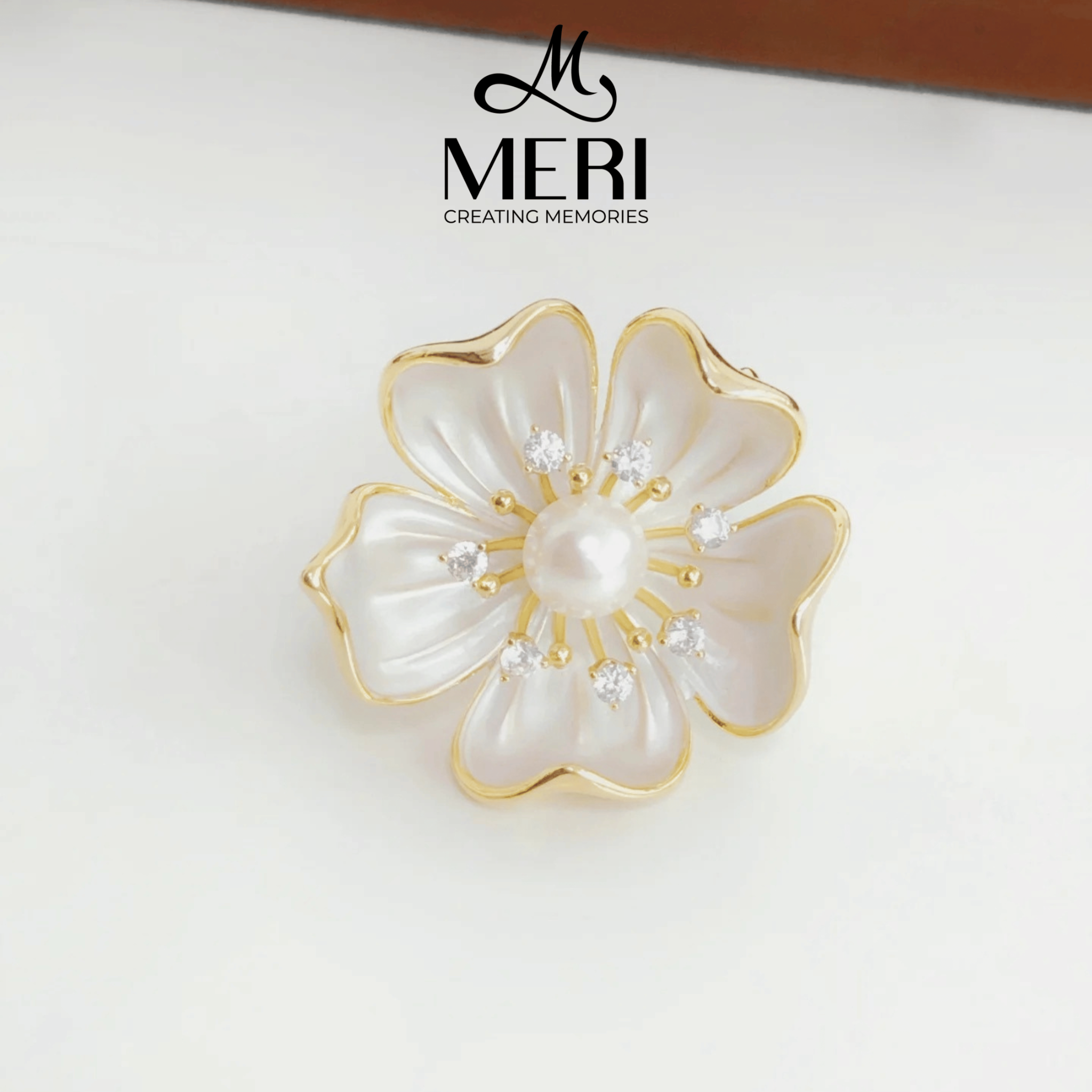 Cài khăn Graceful Flower