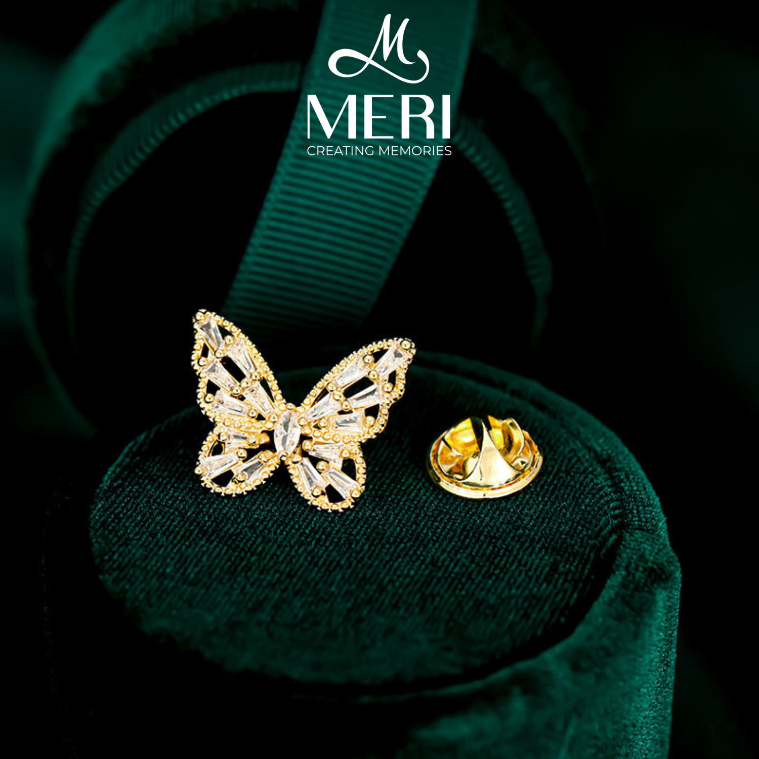 Pin cài áo Yellow Butterfly