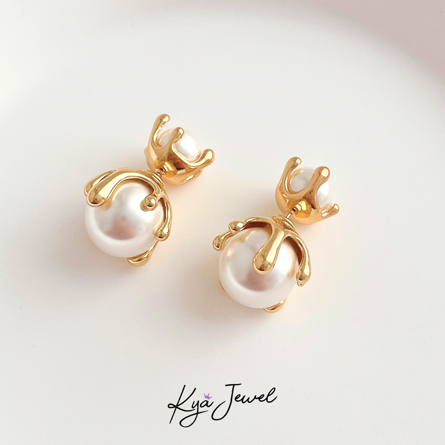 Khuyên tai nữ Elegant Pearl