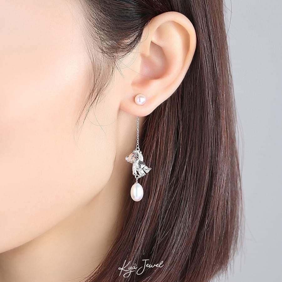Hoa tai ngọc trai bất đối xứng độc đáo