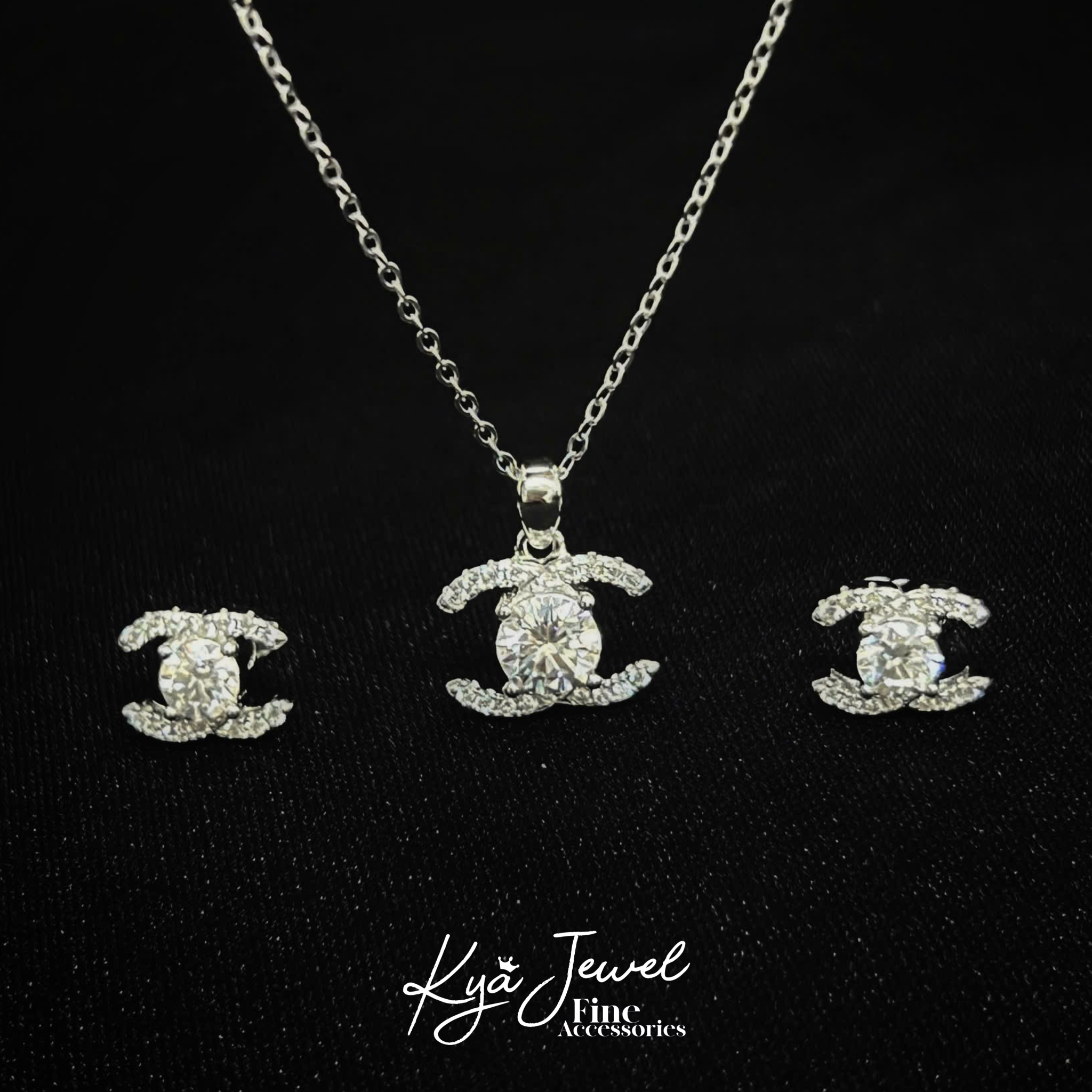 Khuyên tai nữ kim cương Moissanite Prestige