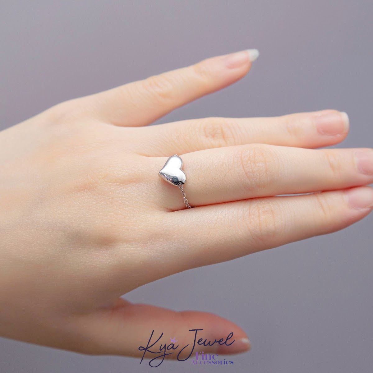 Nhẫn chuỗi mặt trái tim duyên dáng