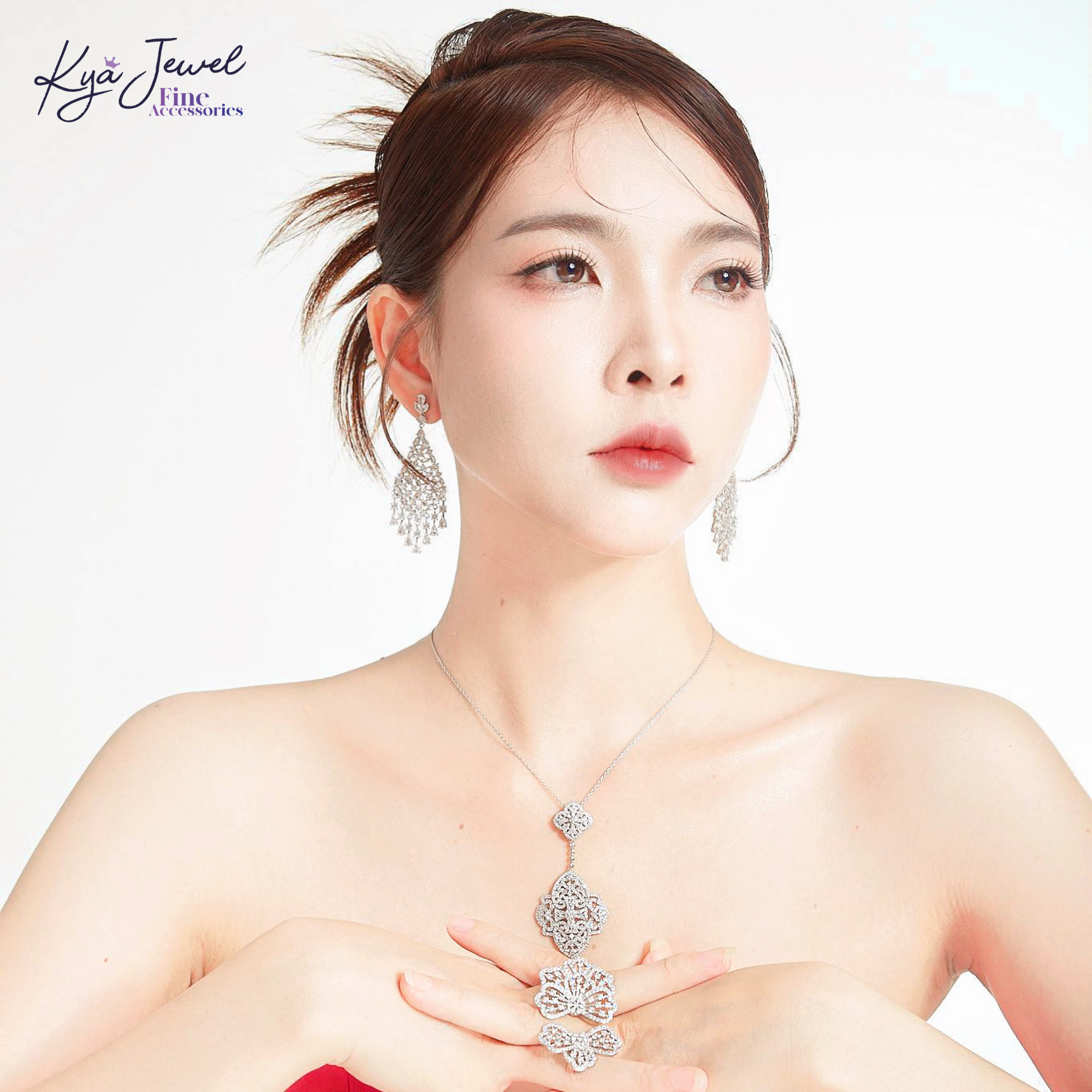 Dây chuyền nữ Edgy & Stylish