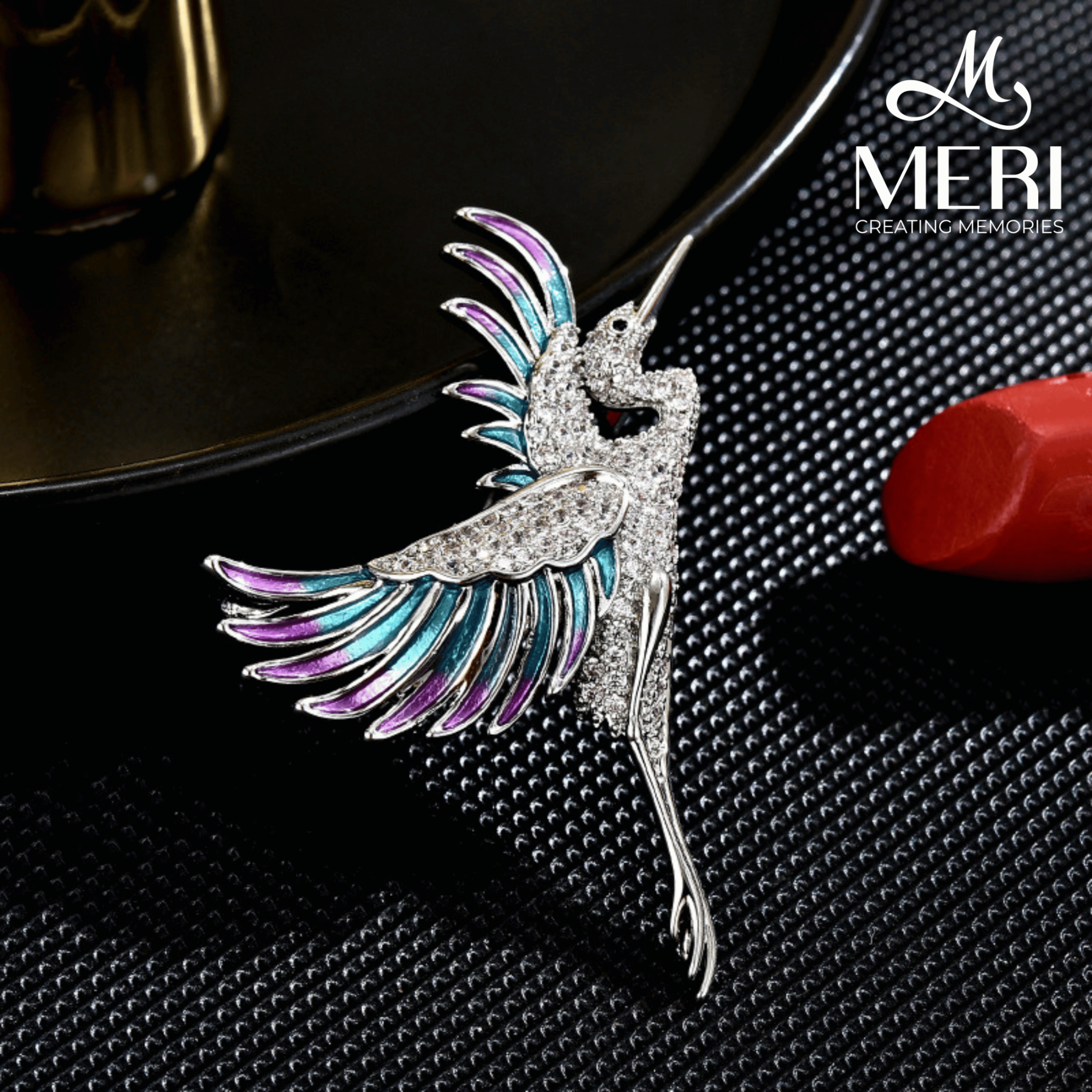 Cài áo Pearl Fly
